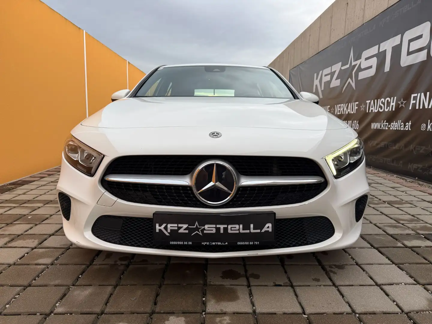 Mercedes-Benz A 180 Aut. Widescreen Advantage Weiß - 2