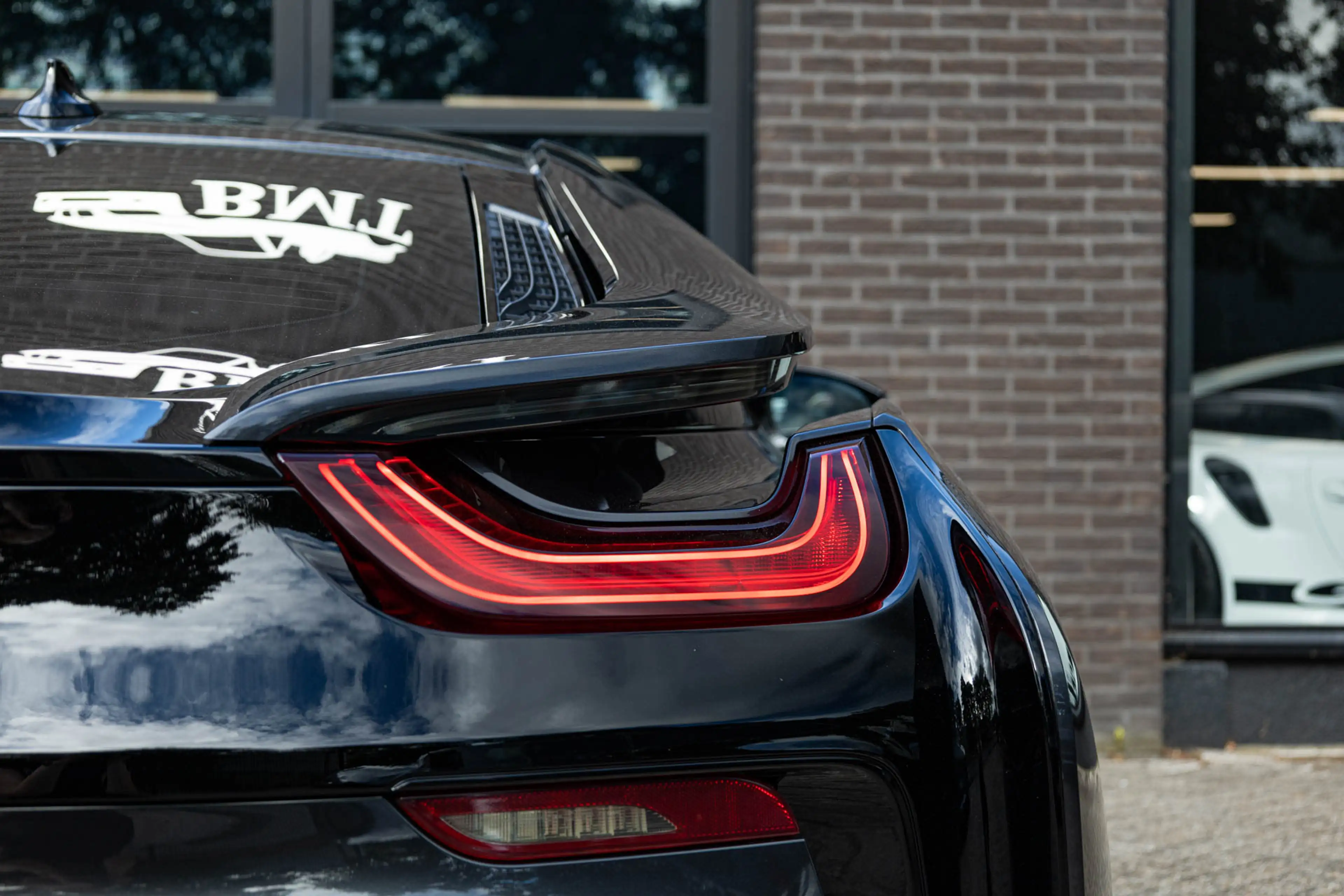 BMW i8 I12 / NAP / Head-Up / HK / 22 Inch / Keyless — photo 50