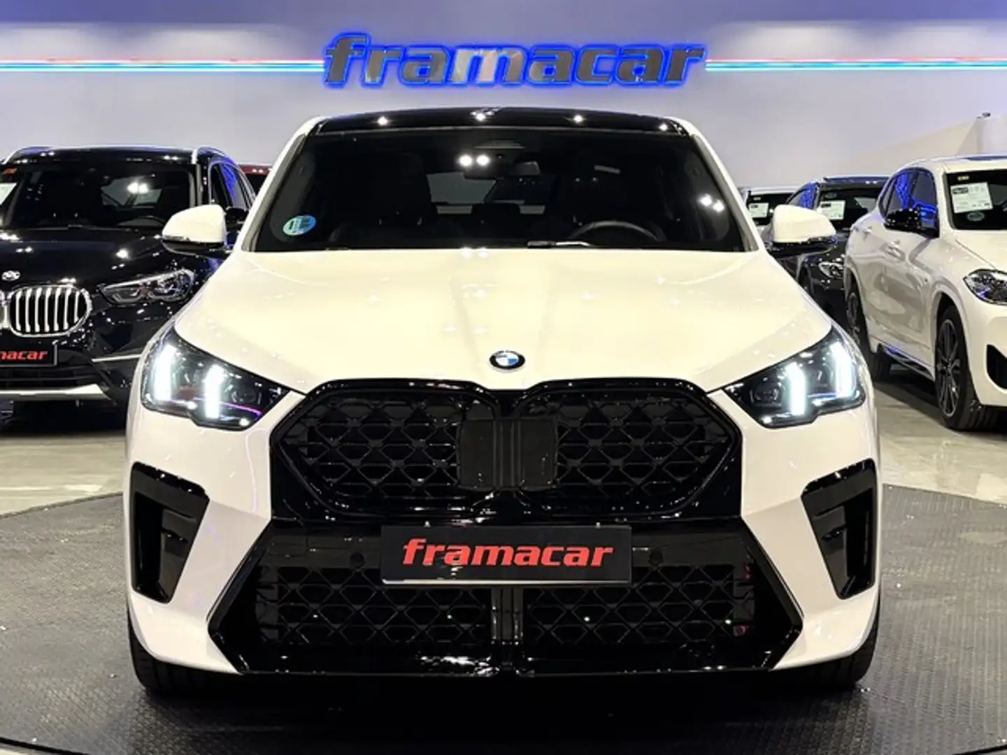 BMW X2 sDrive 20dA Blanco - 2