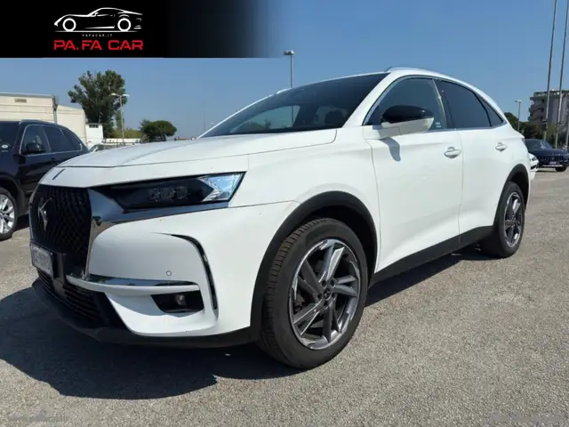 DS Automobiles DS 7 Crossback view 11