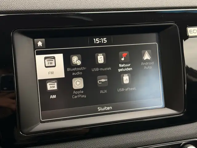 Kia Niro view 24