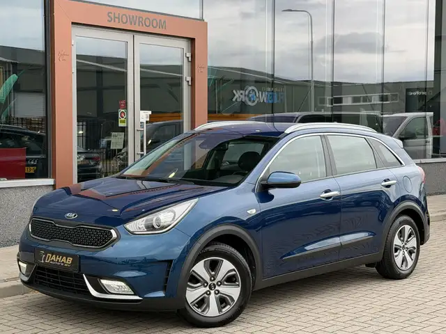 Kia Niro view 3