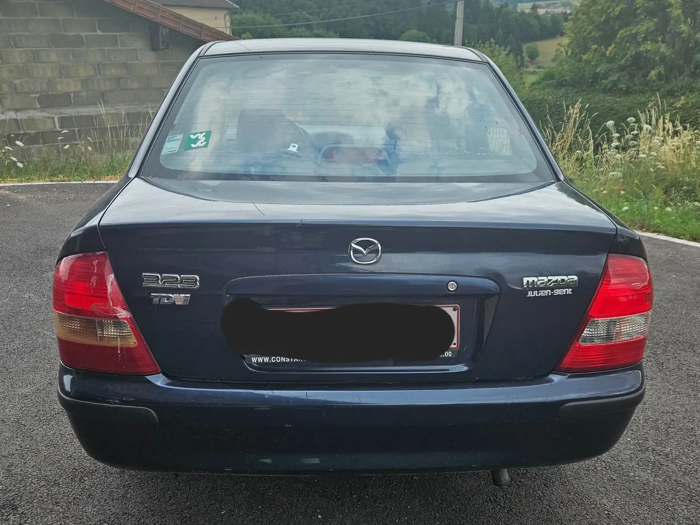 Mazda 323 323 1.7 D LX Bleu - 2