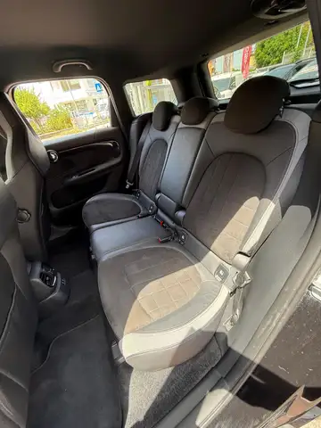 MINI Countryman view 11