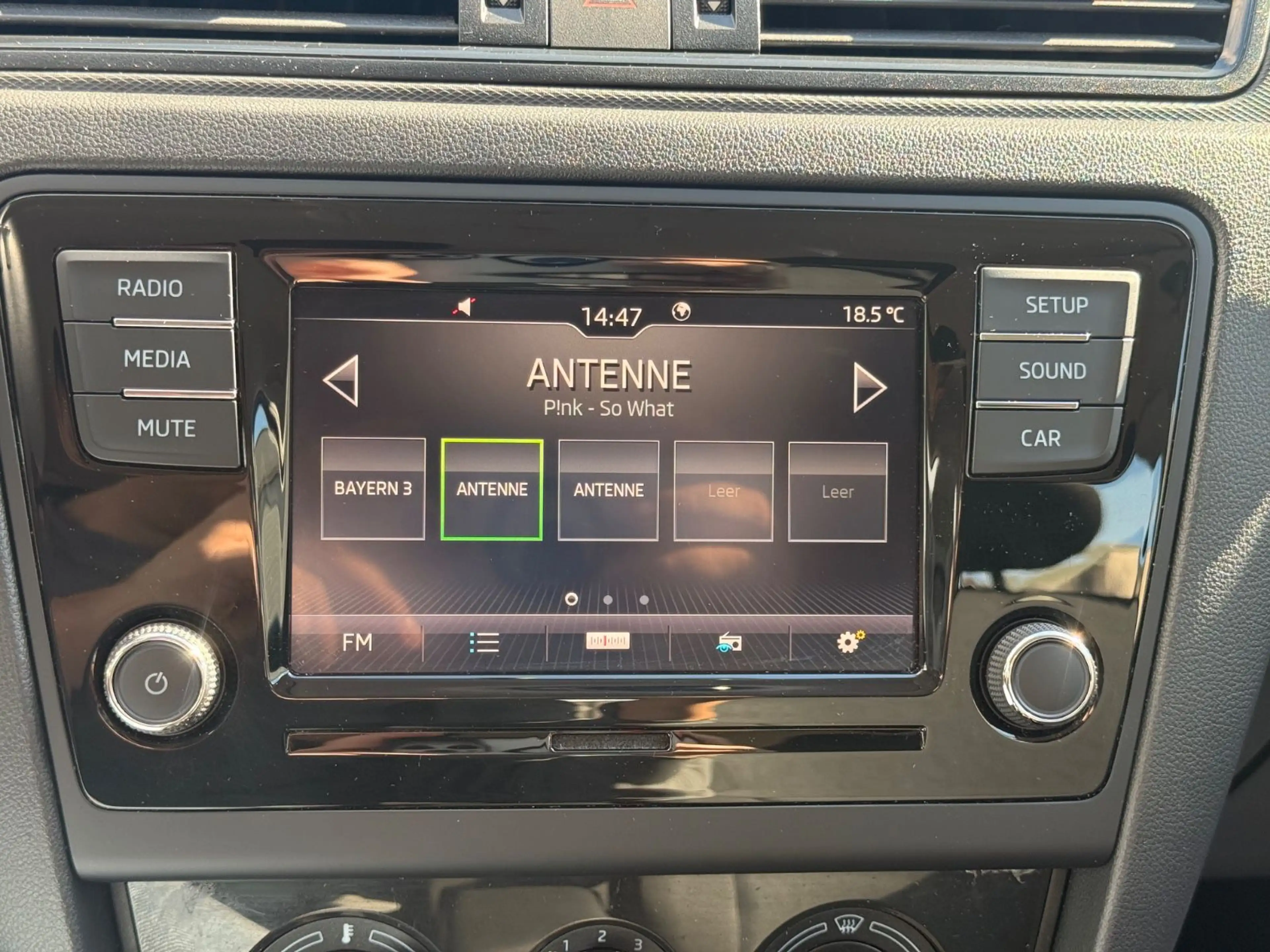 Skoda Rapid/Spaceback Spaceback Cool Edition — photo 17