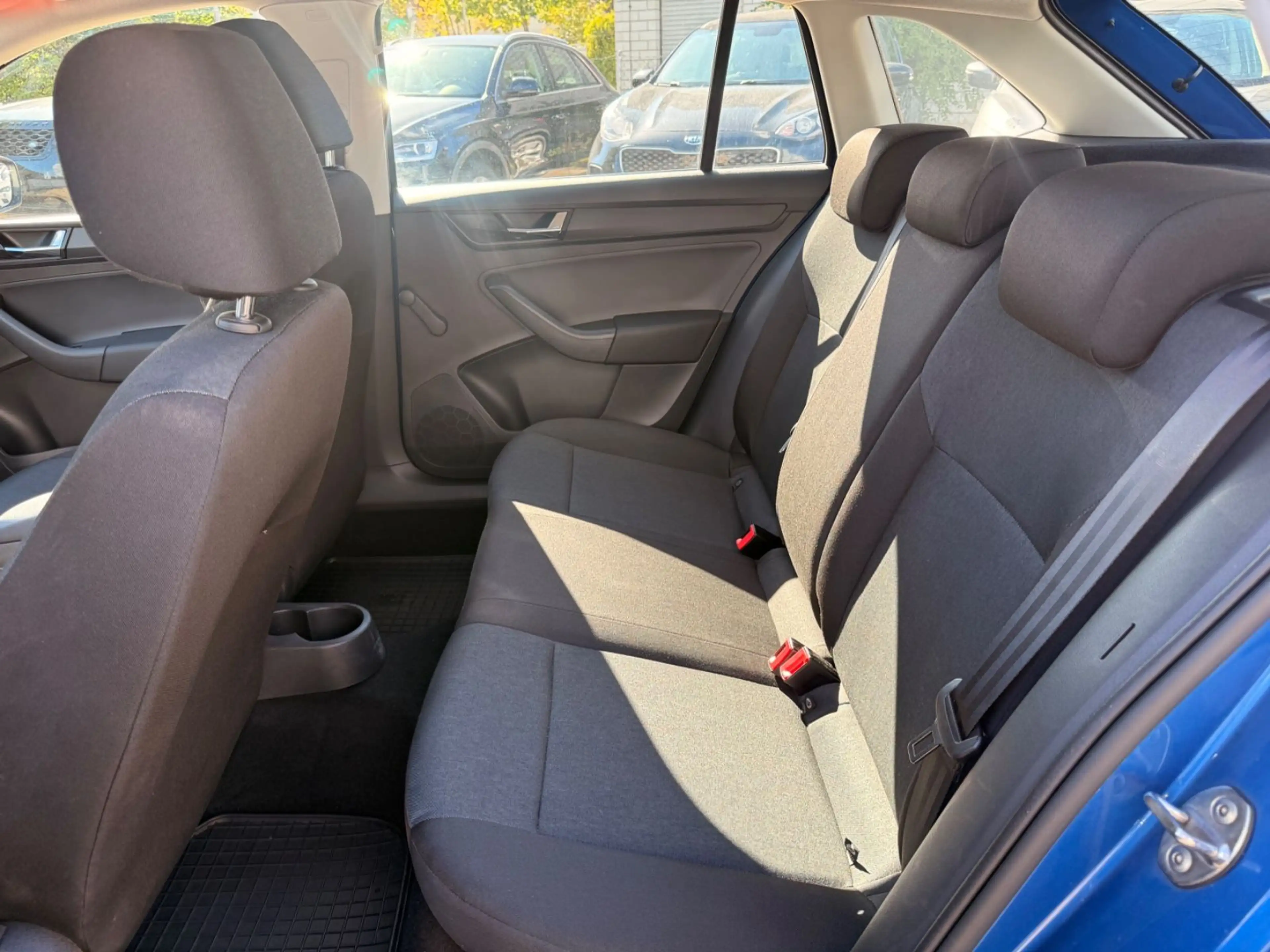 Skoda Rapid/Spaceback Spaceback Cool Edition — photo 11