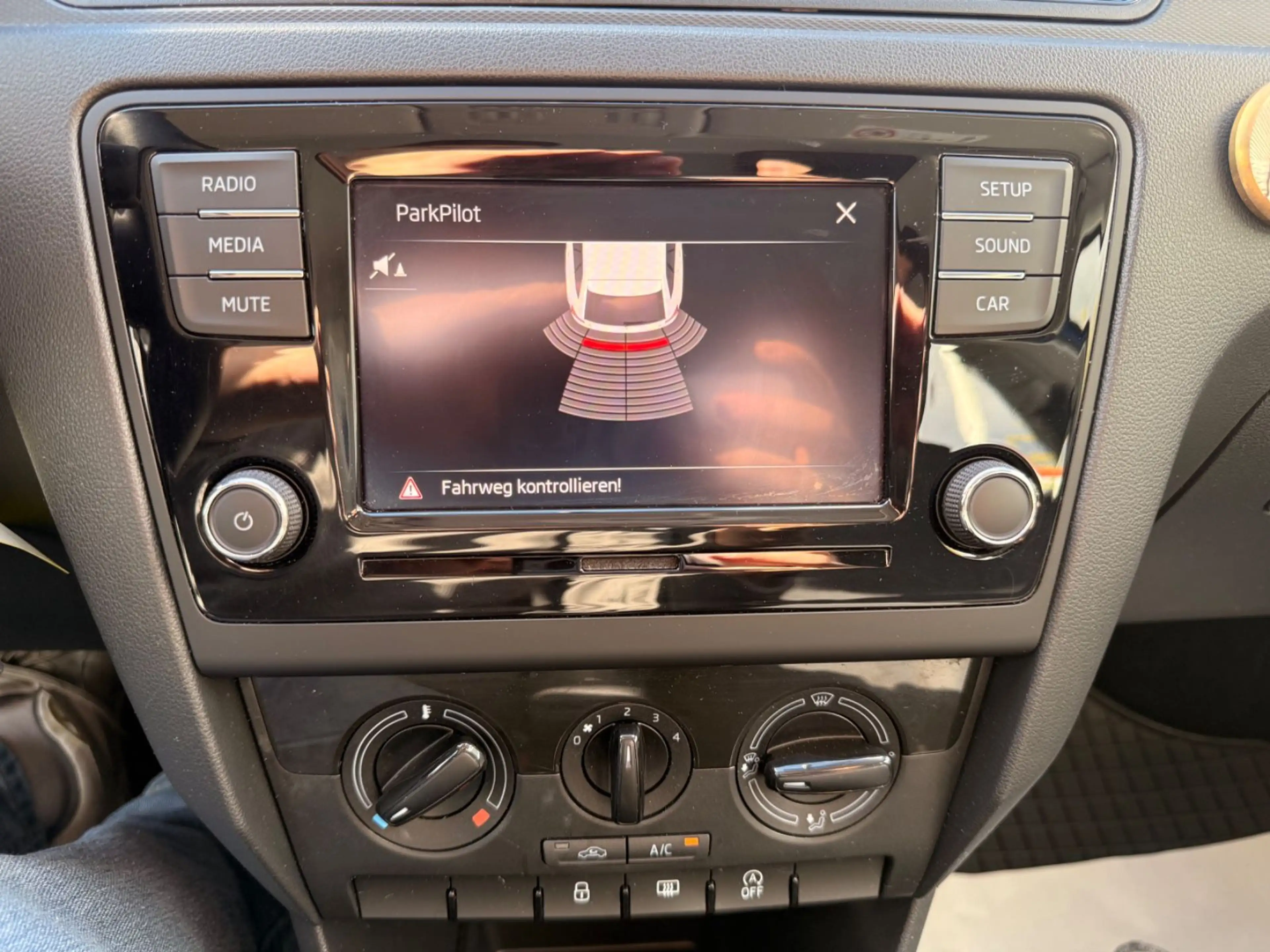 Skoda Rapid/Spaceback Spaceback Cool Edition — photo 22
