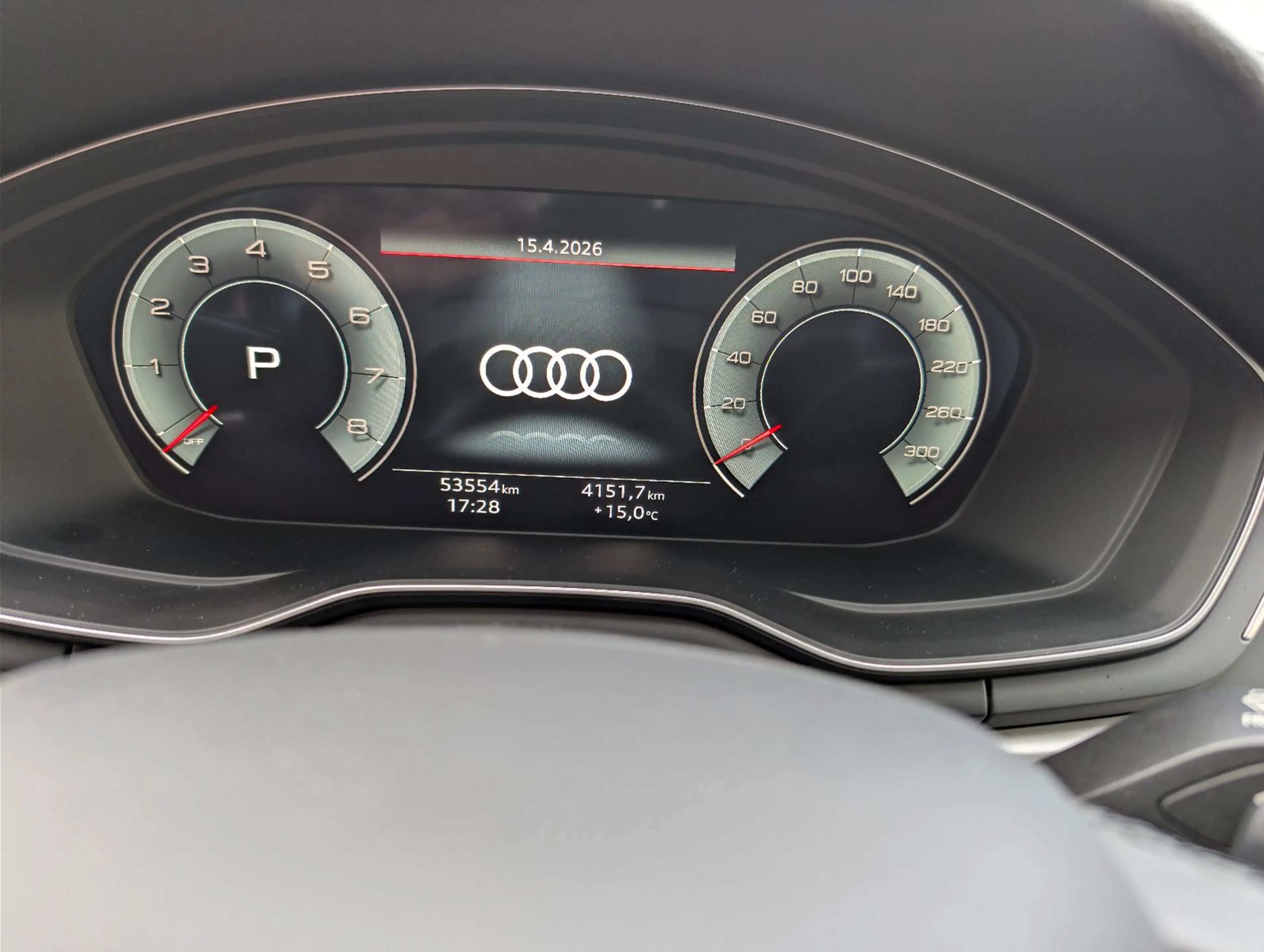 Audi A4 Avant 40 TFSI quattro advanced — photo 11