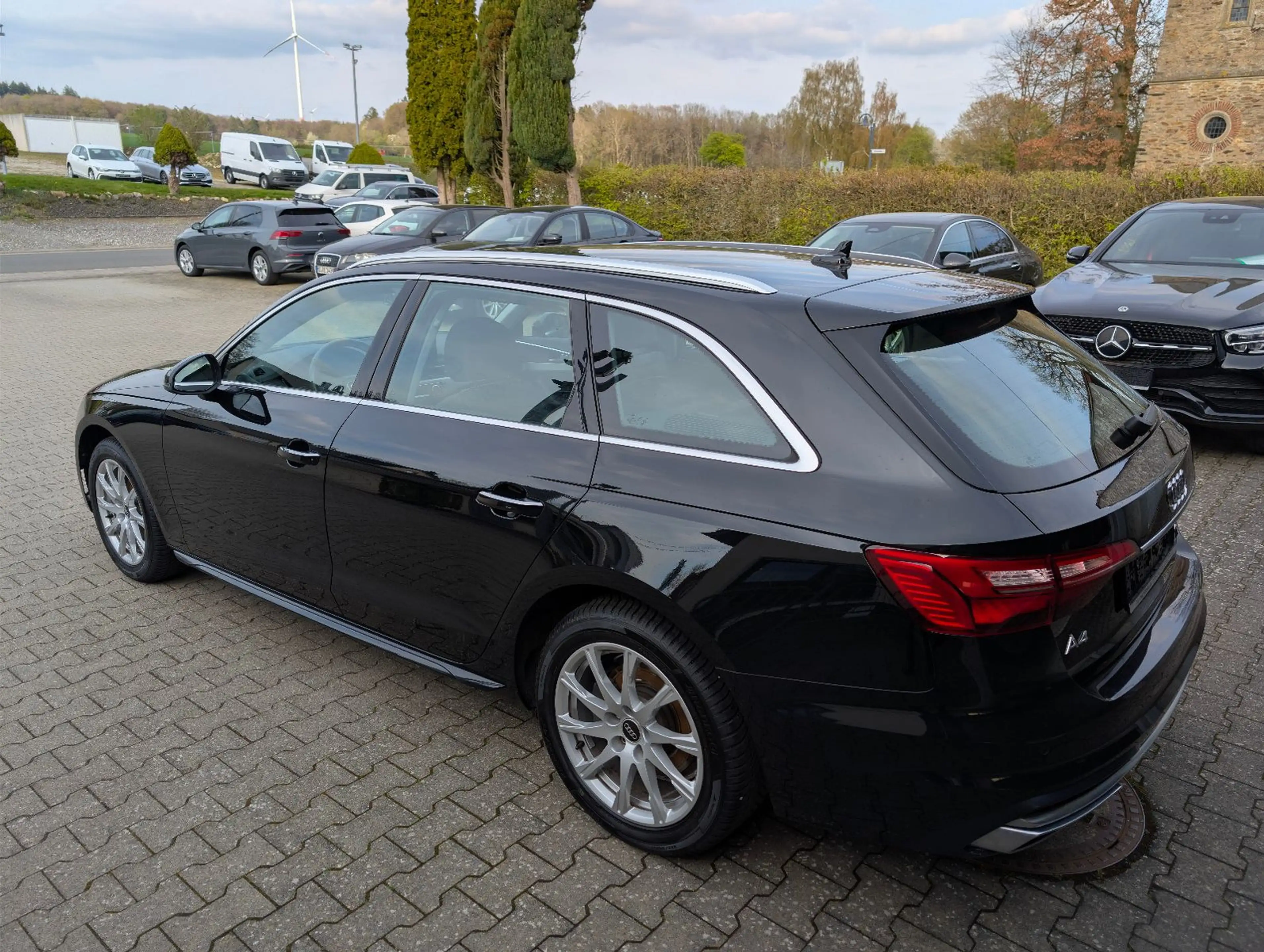 Audi A4 Avant 40 TFSI quattro advanced — photo 3