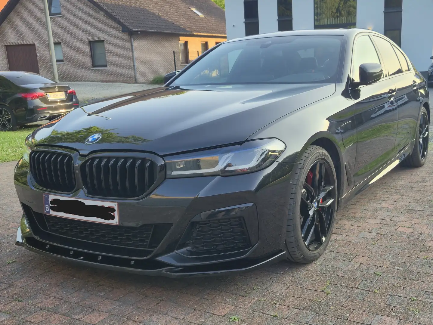BMW 545 xDrive Aut. M Sport Noir - 2