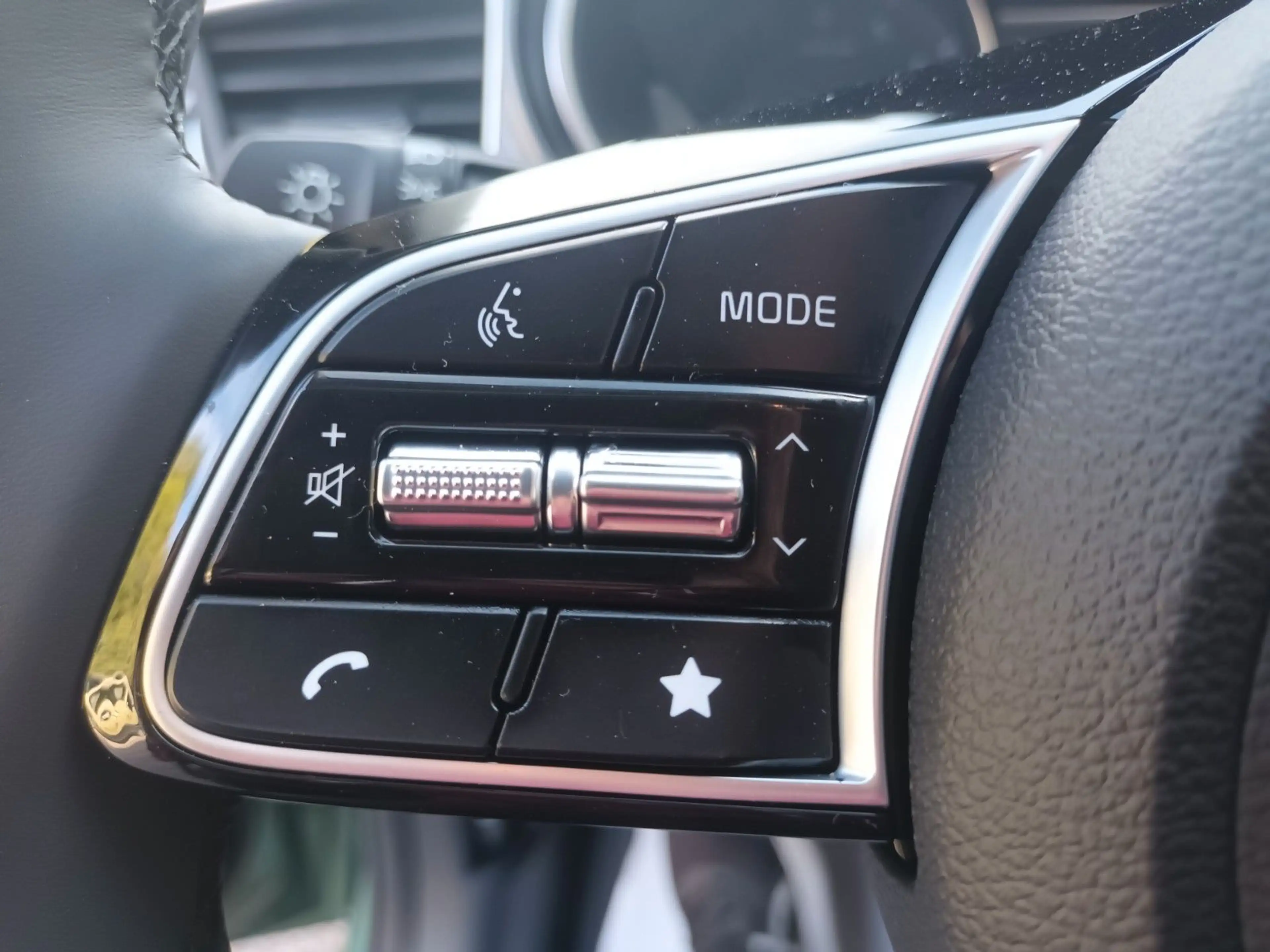 Kia Ceed SW / cee'd SW CEED SPORTWAGON 1.5T-GDI TOP BUSINESS DCT7 NAVI! — photo 13