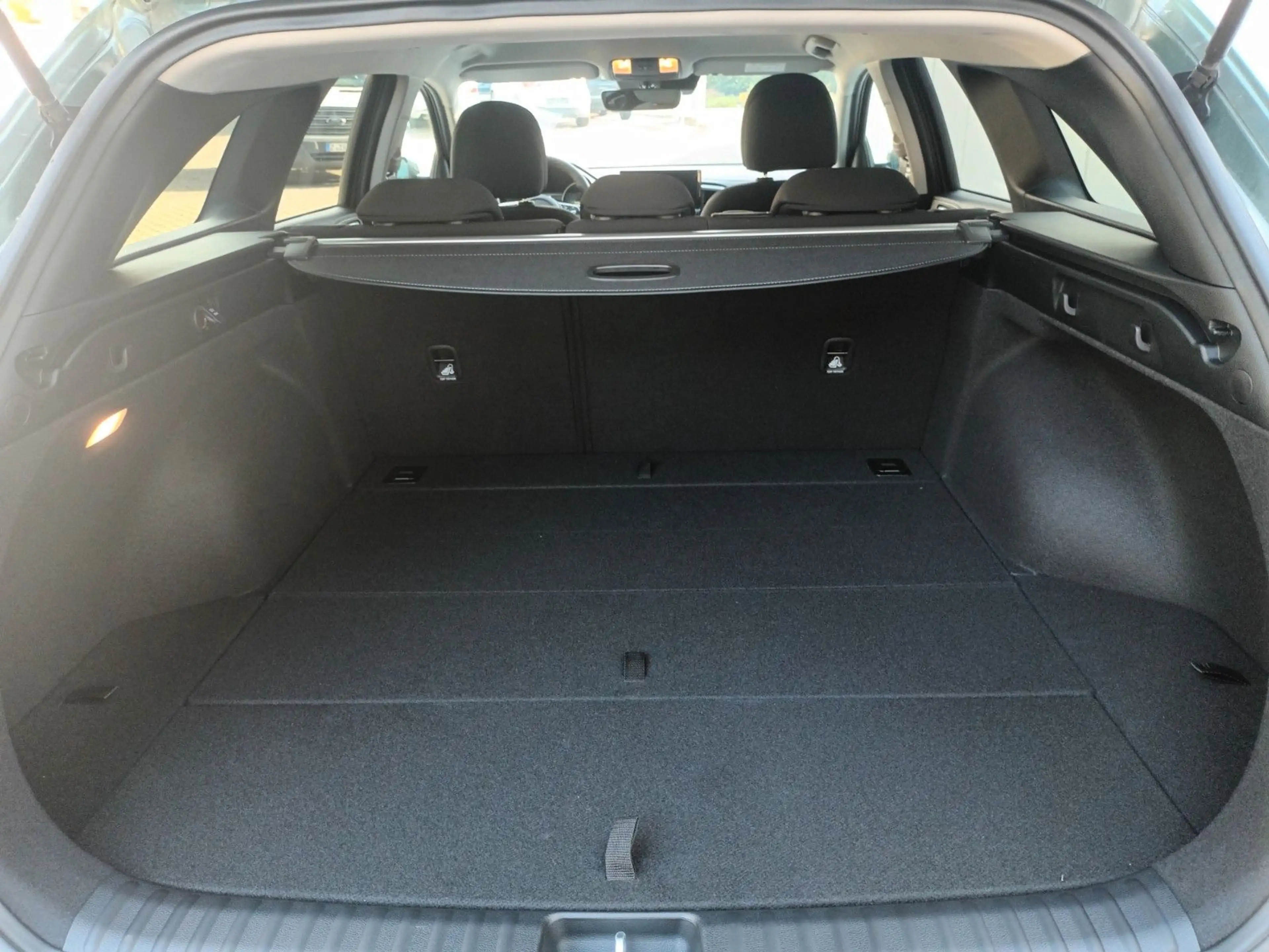 Kia Ceed SW / cee'd SW CEED SPORTWAGON 1.5T-GDI TOP BUSINESS DCT7 NAVI! — photo 6