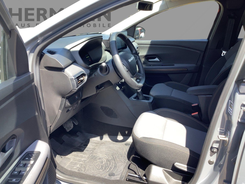 Dacia Jogger 1.6 HYBRID 140 e e) Extreme *LED*TWA*LM — photo 8