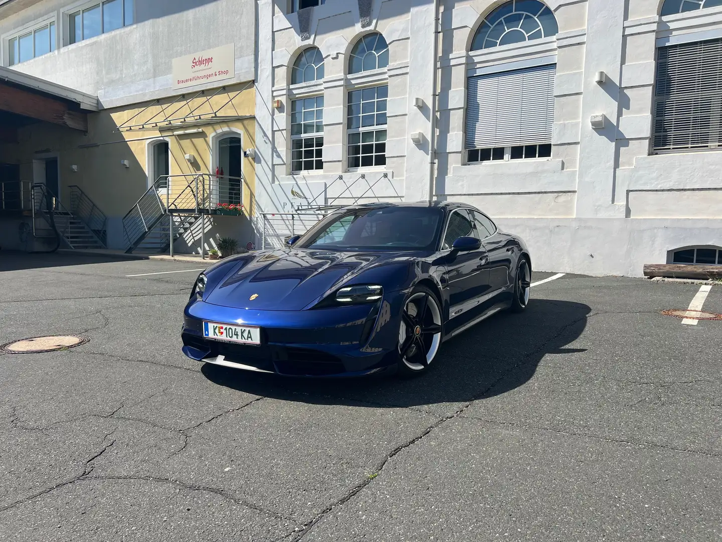 Porsche Taycan Taycan Turbo 83,7kWh Turbo Blau - 2