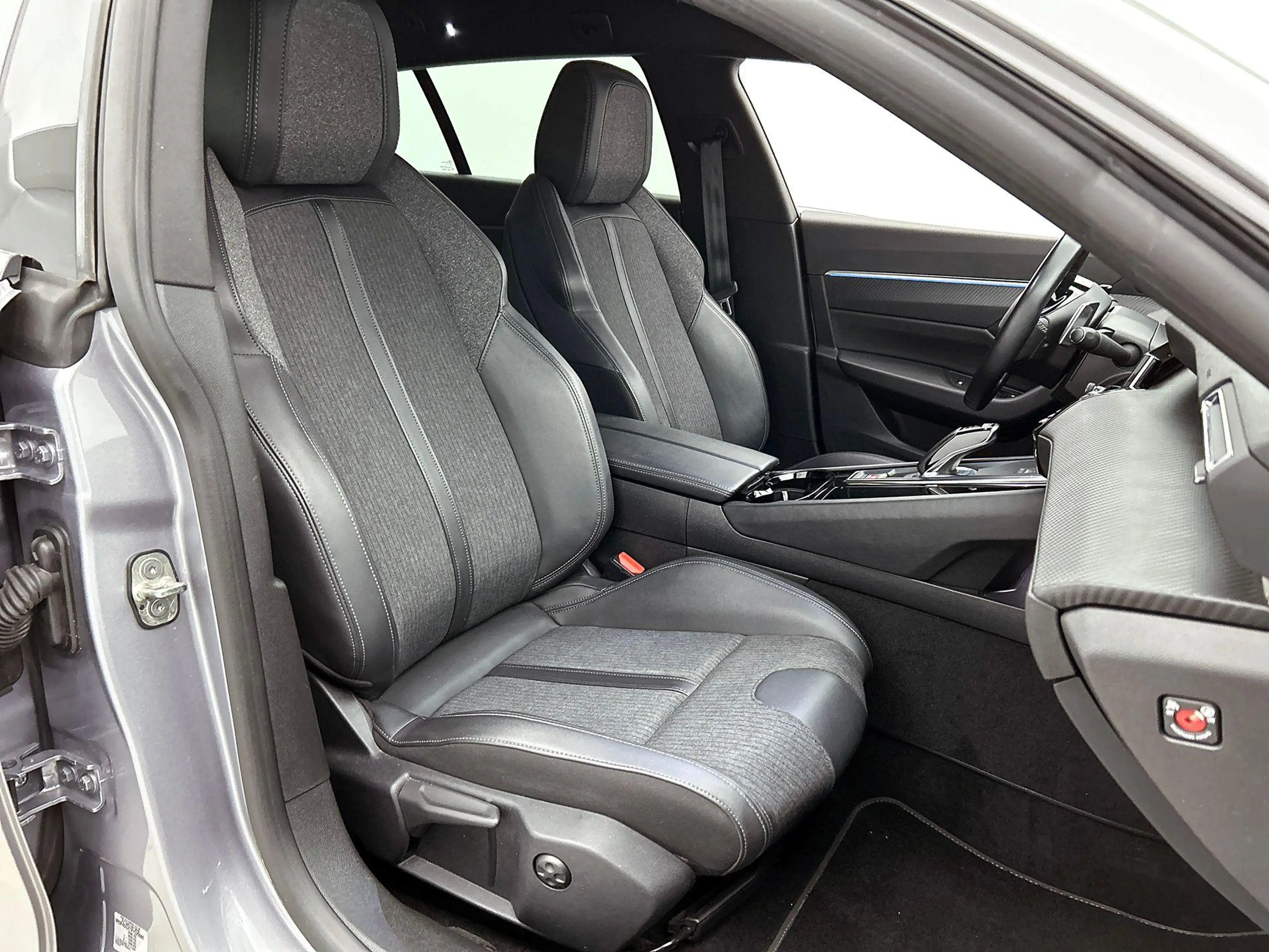 Peugeot 508 SW 1.6 HYbrid 225 Allure CAMERA | NAVI & CARPLAY | — photo 41