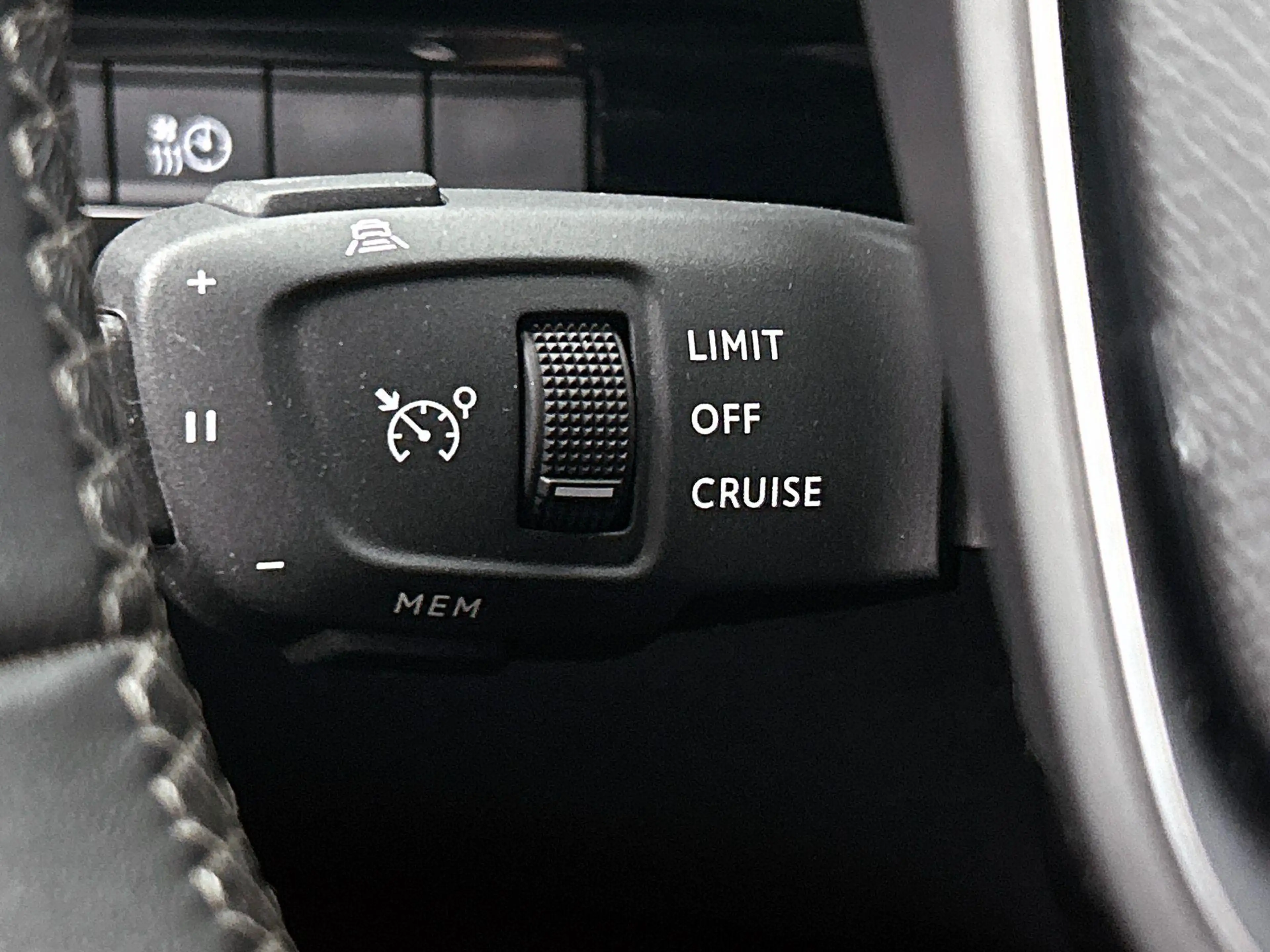 Peugeot 508 SW 1.6 HYbrid 225 Allure CAMERA | NAVI & CARPLAY | — photo 10