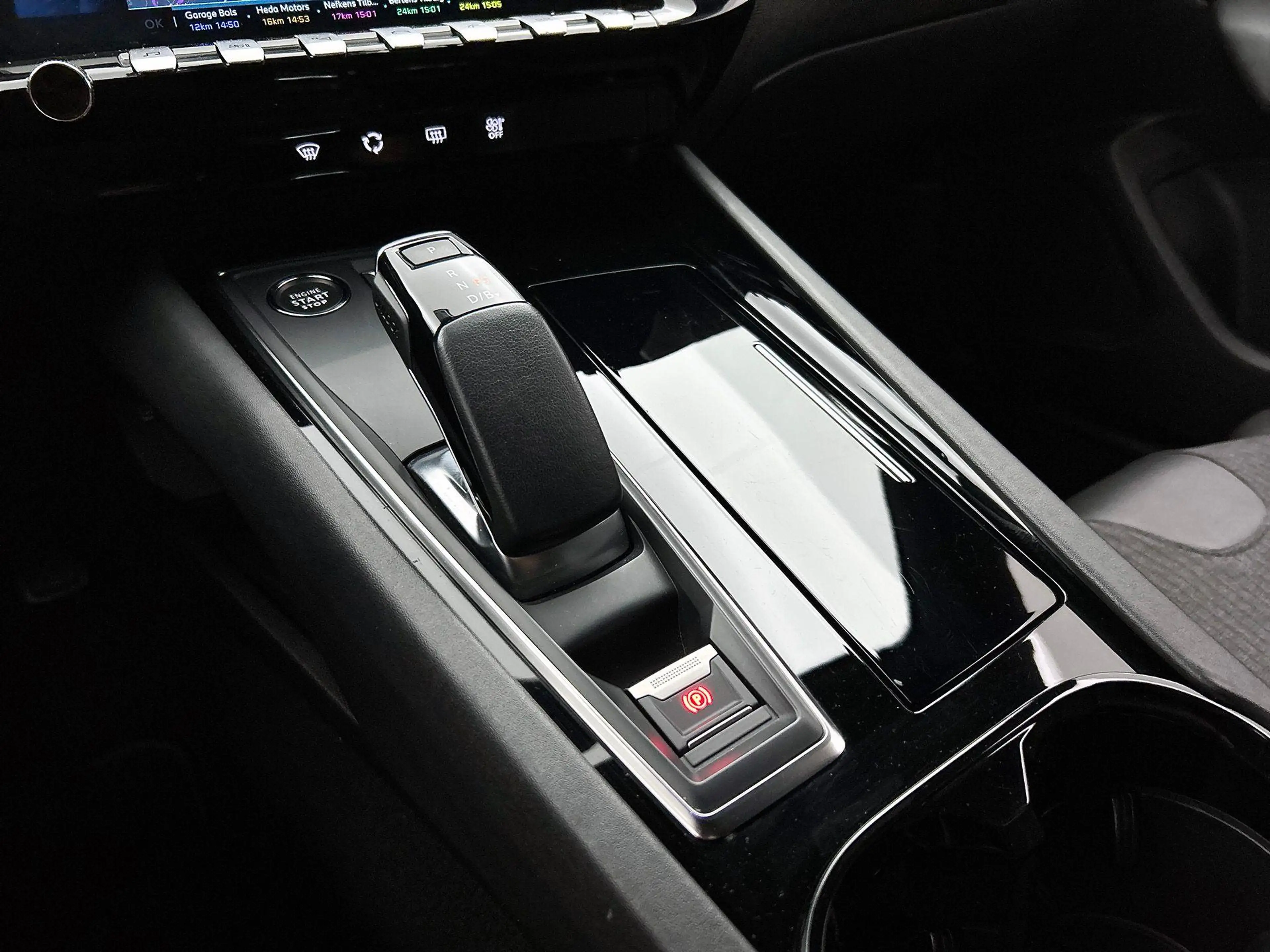 Peugeot 508 SW 1.6 HYbrid 225 Allure CAMERA | NAVI & CARPLAY | — photo 34