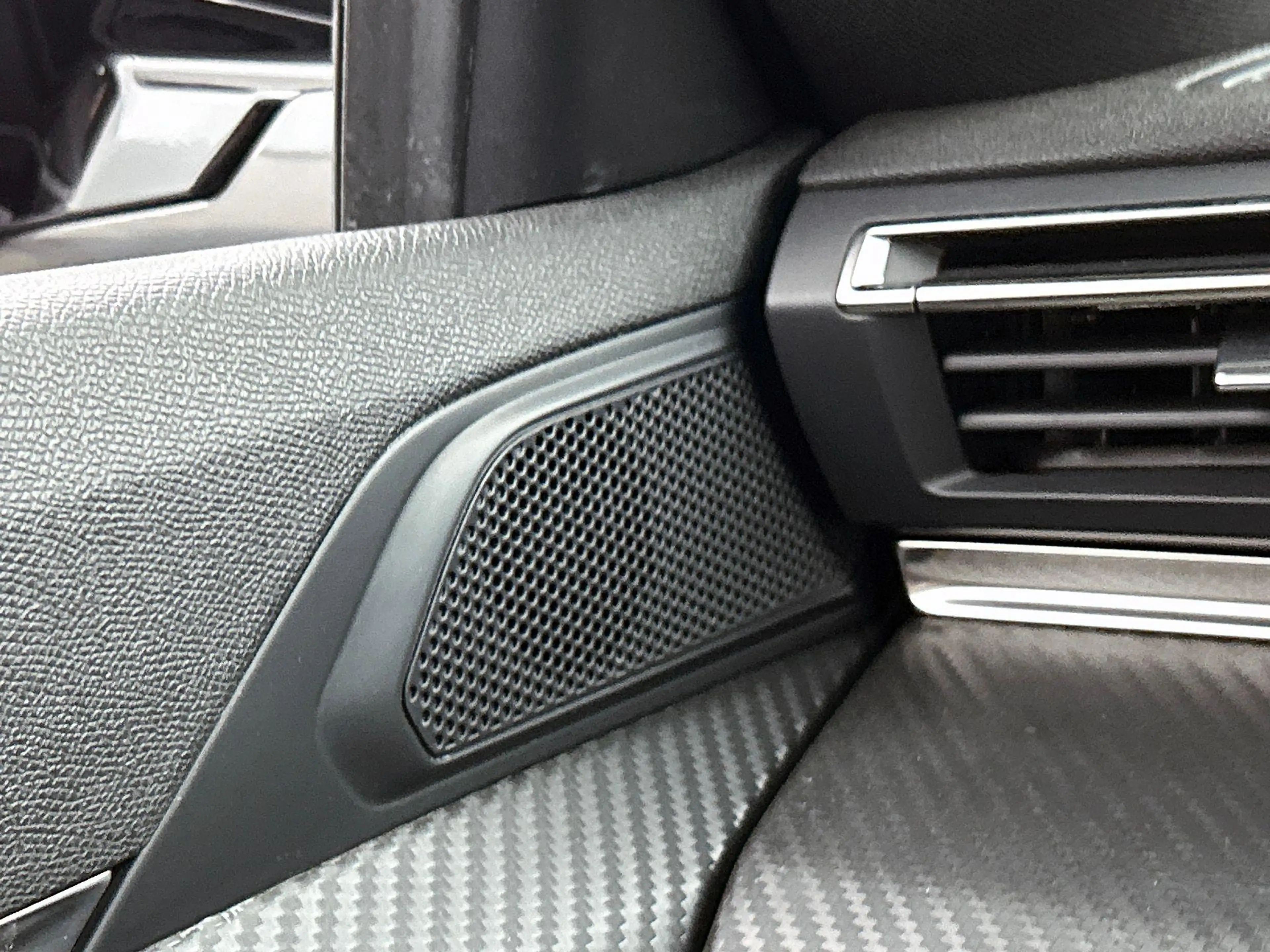 Peugeot 508 SW 1.6 HYbrid 225 Allure CAMERA | NAVI & CARPLAY | — photo 18