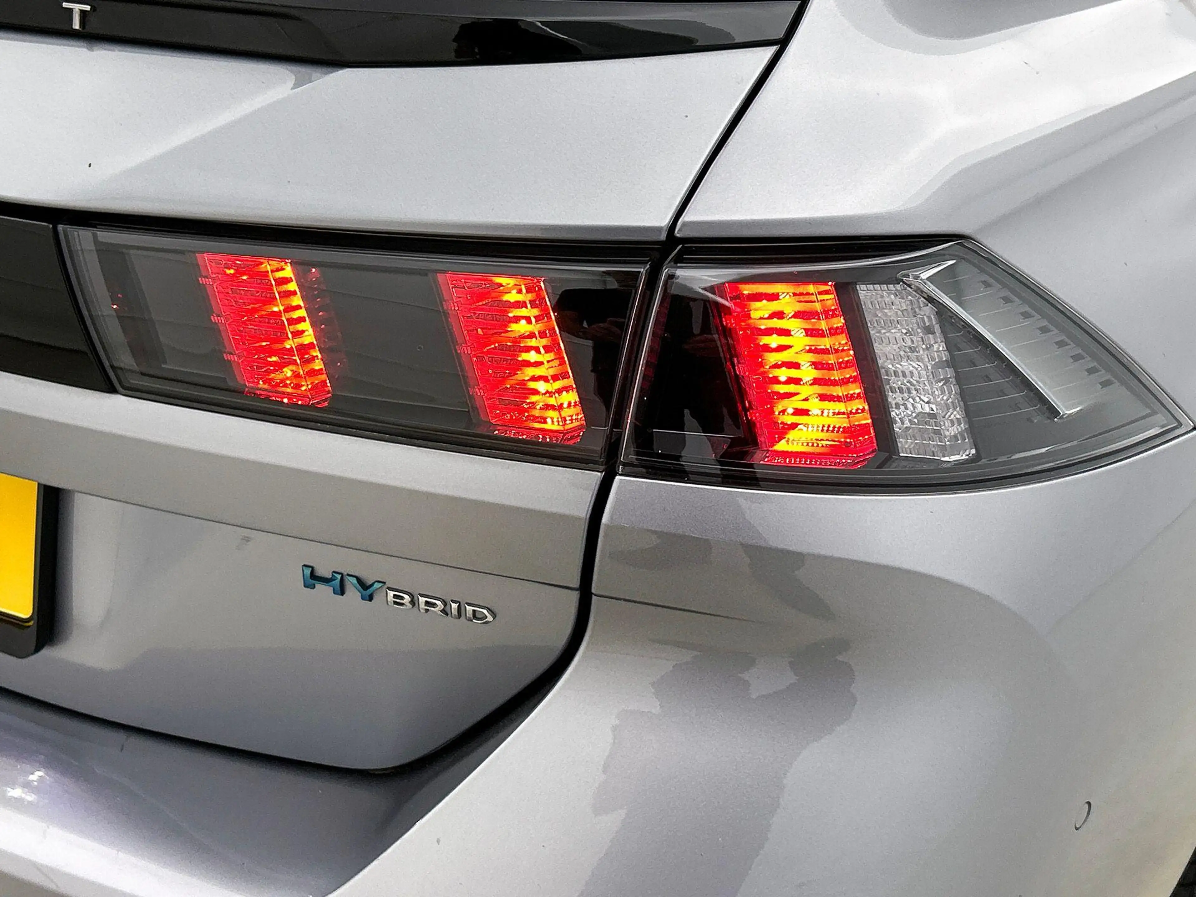 Peugeot 508 SW 1.6 HYbrid 225 Allure CAMERA | NAVI & CARPLAY | — photo 31