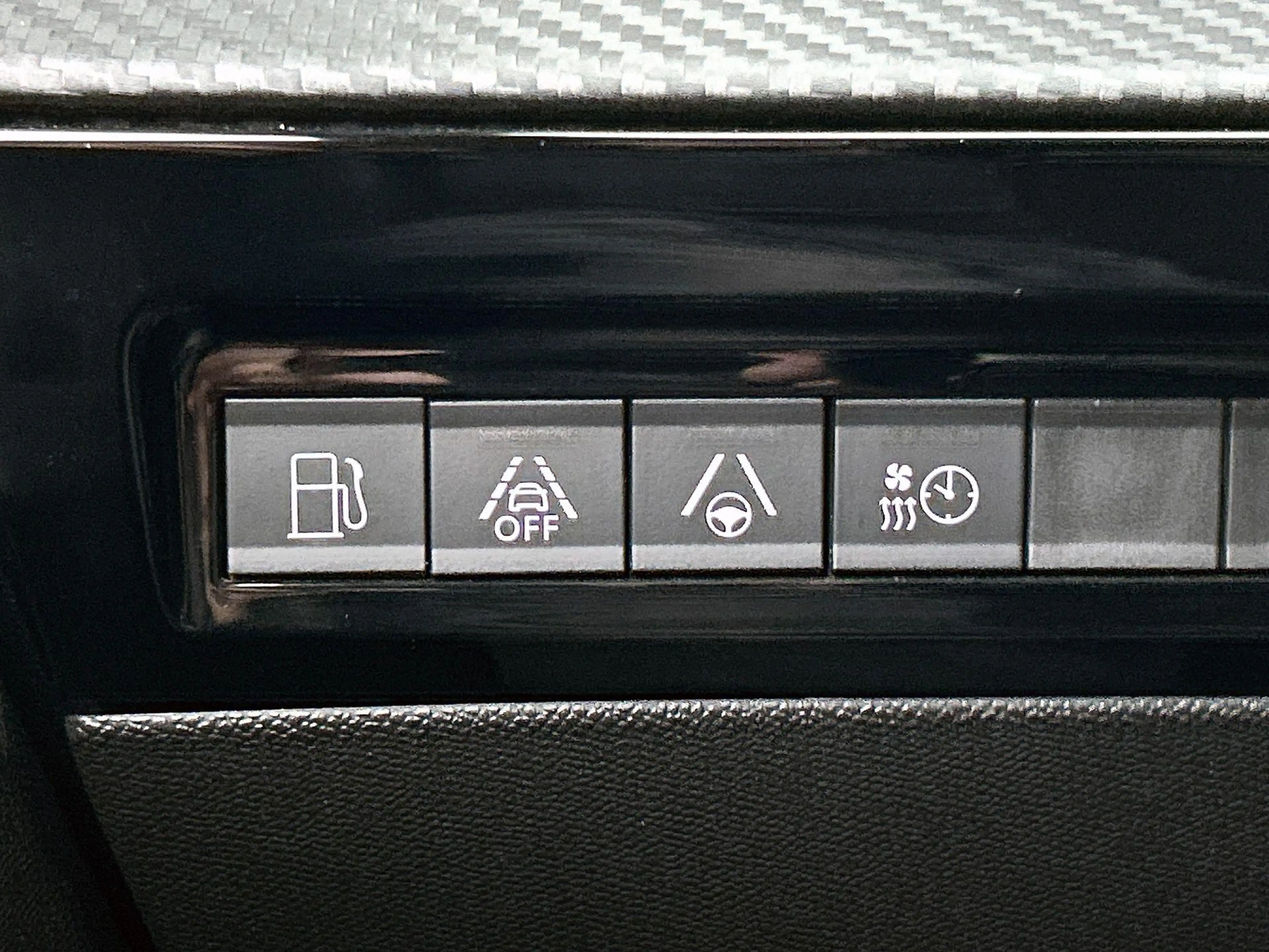 Peugeot 508 SW 1.6 HYbrid 225 Allure CAMERA | NAVI & CARPLAY | — photo 30