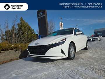 ESSENTIAL/SAFTEYPACK/BACKUPCAMERA/HEATED SEATS/BLU
