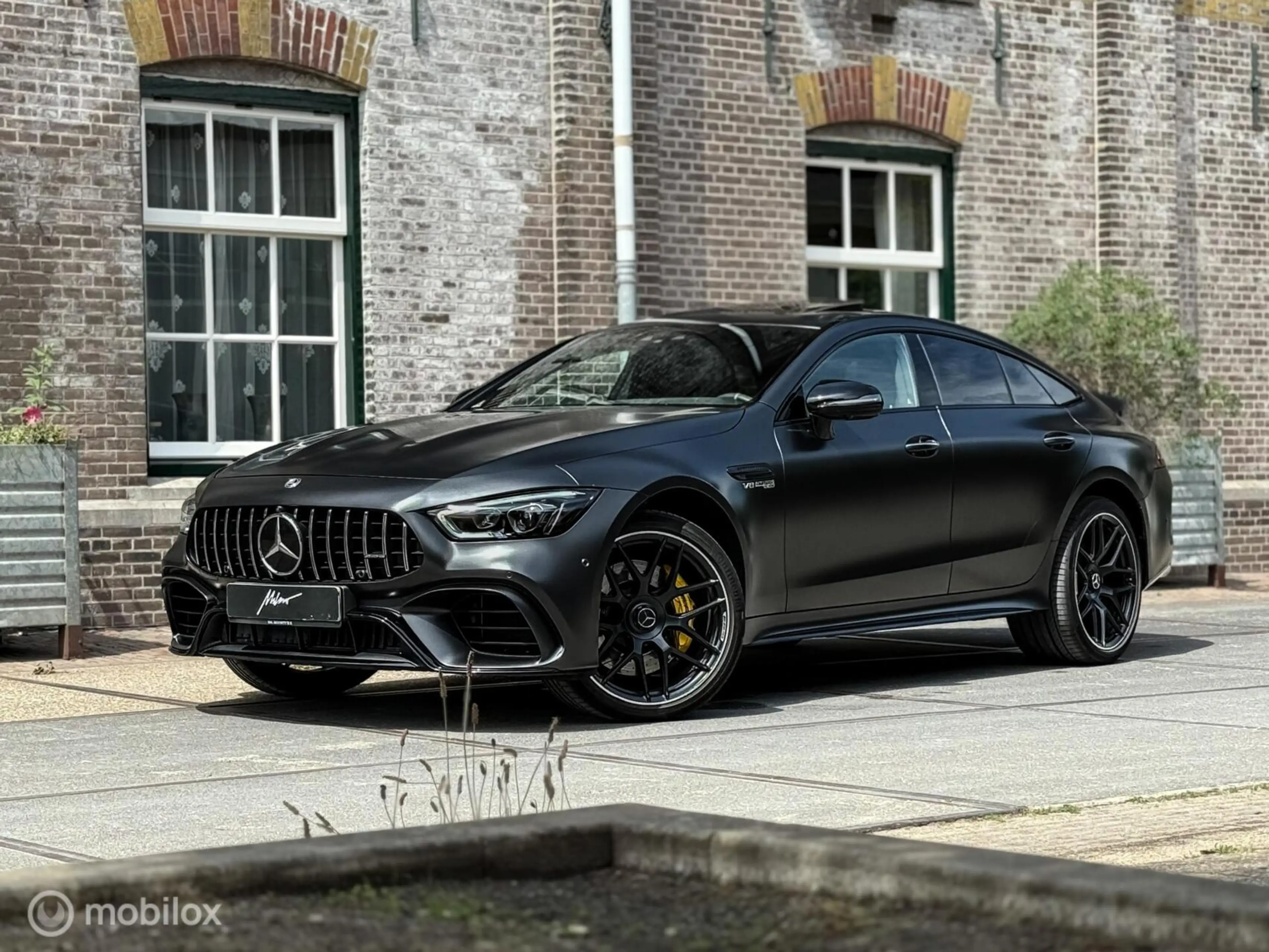 Mercedes-Benz AMG GT 4-Door Coupe AMG 63 S 4MATIC+ — photo 5