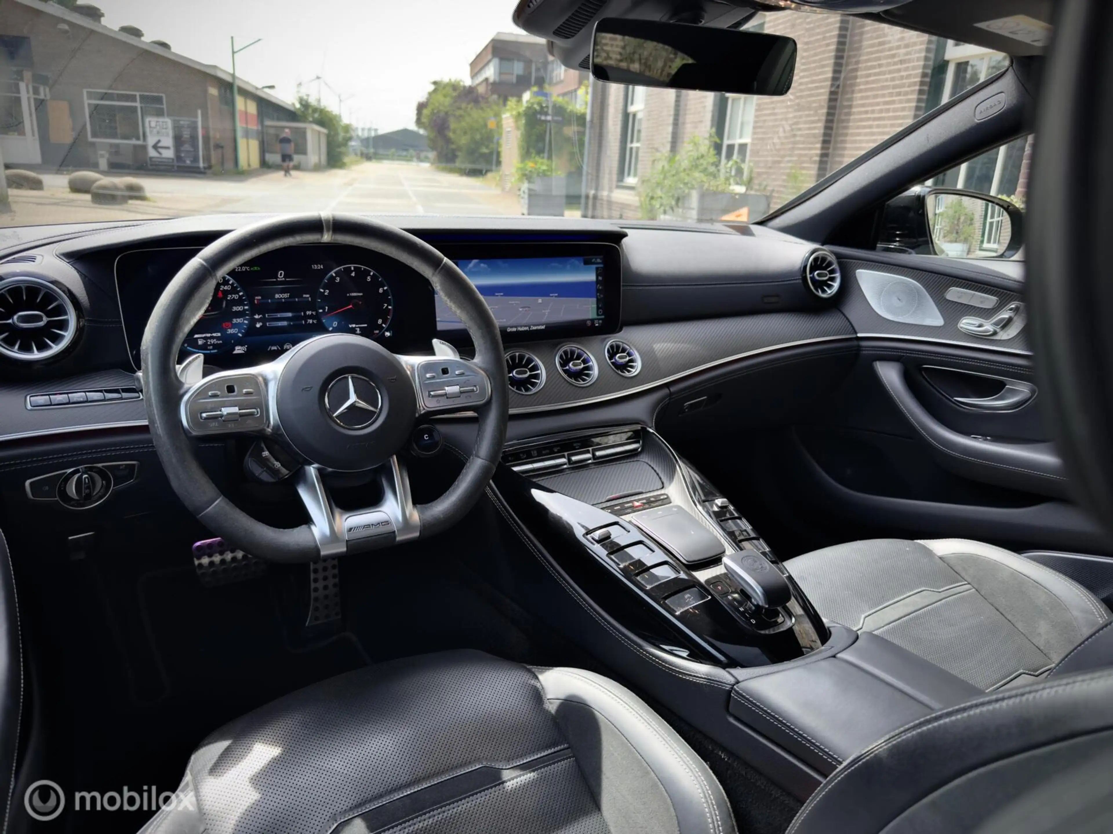 Mercedes-Benz AMG GT 4-Door Coupe AMG 63 S 4MATIC+ — photo 22