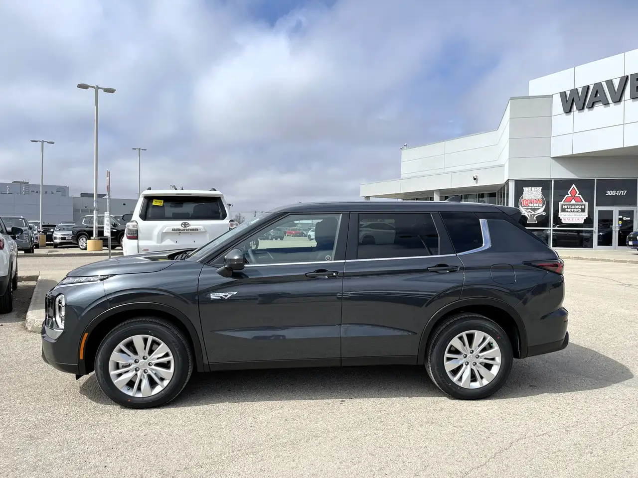 Mitsubishi Outlander снимка Mitsubishi Outlander