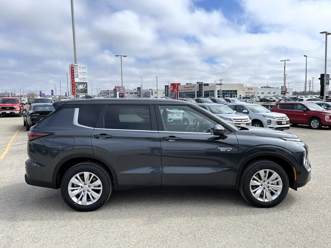 Mitsubishi Outlander снимка Mitsubishi Outlander