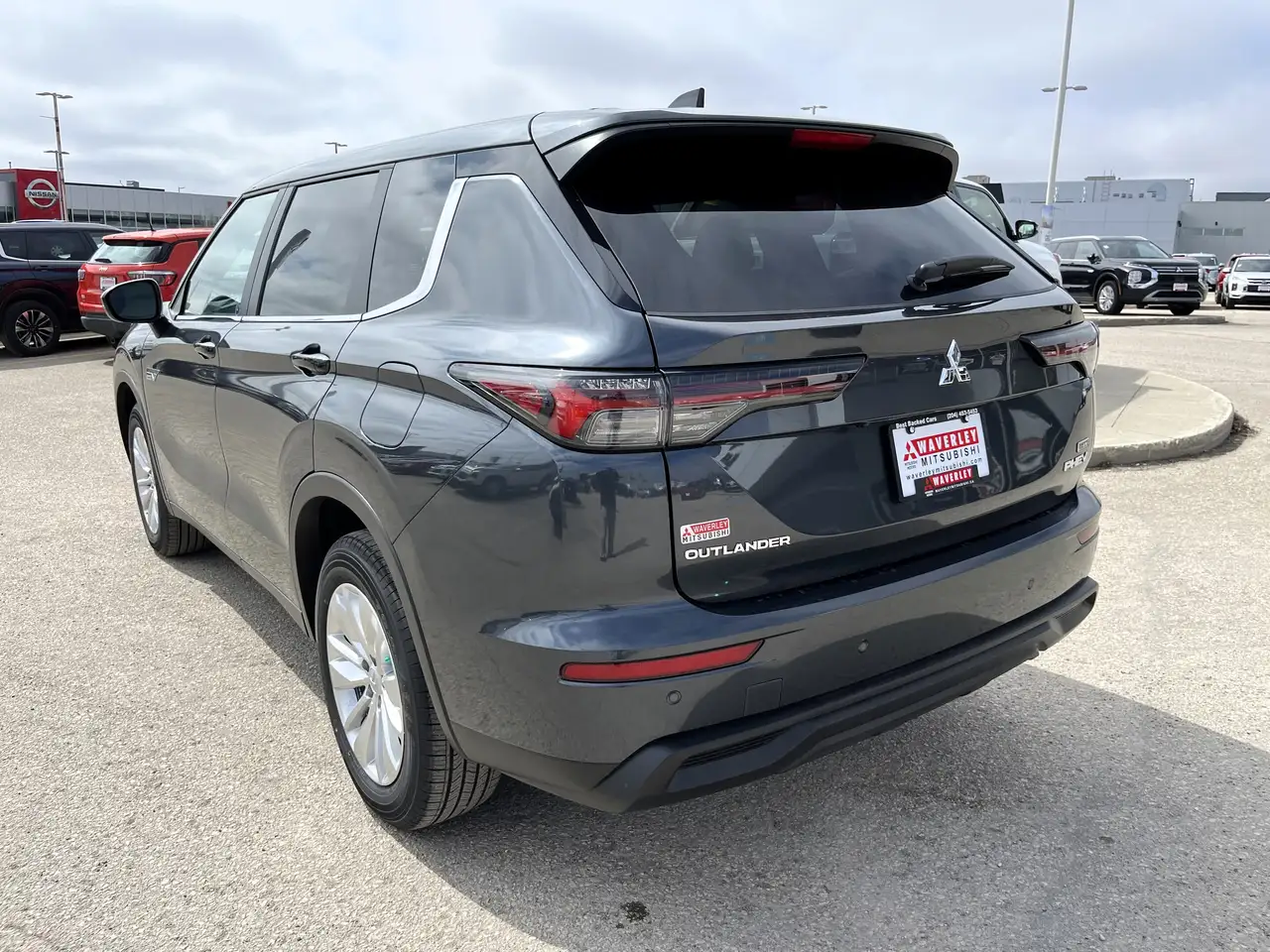 Mitsubishi Outlander снимка Mitsubishi Outlander