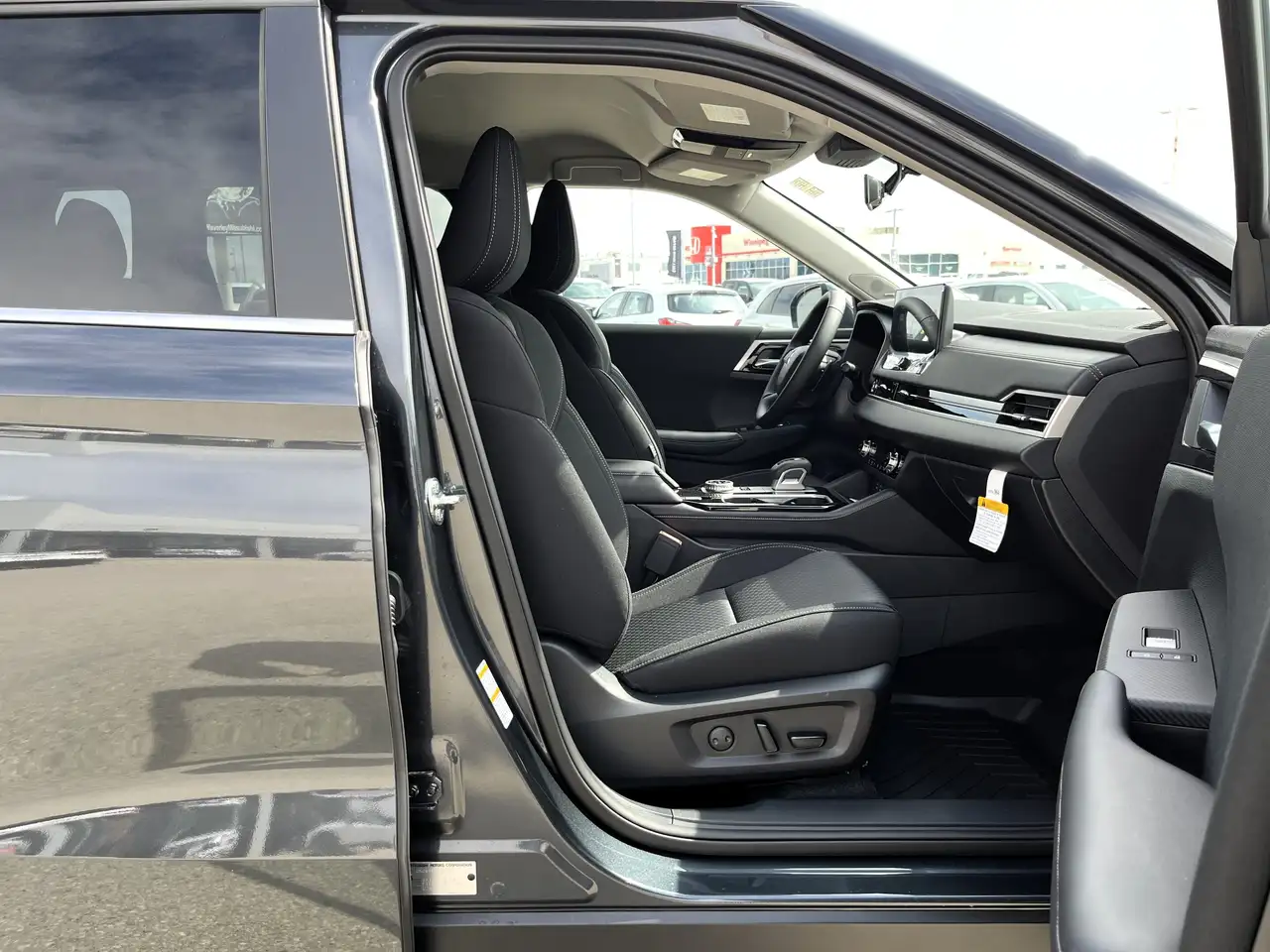 Mitsubishi Outlander снимка Mitsubishi Outlander