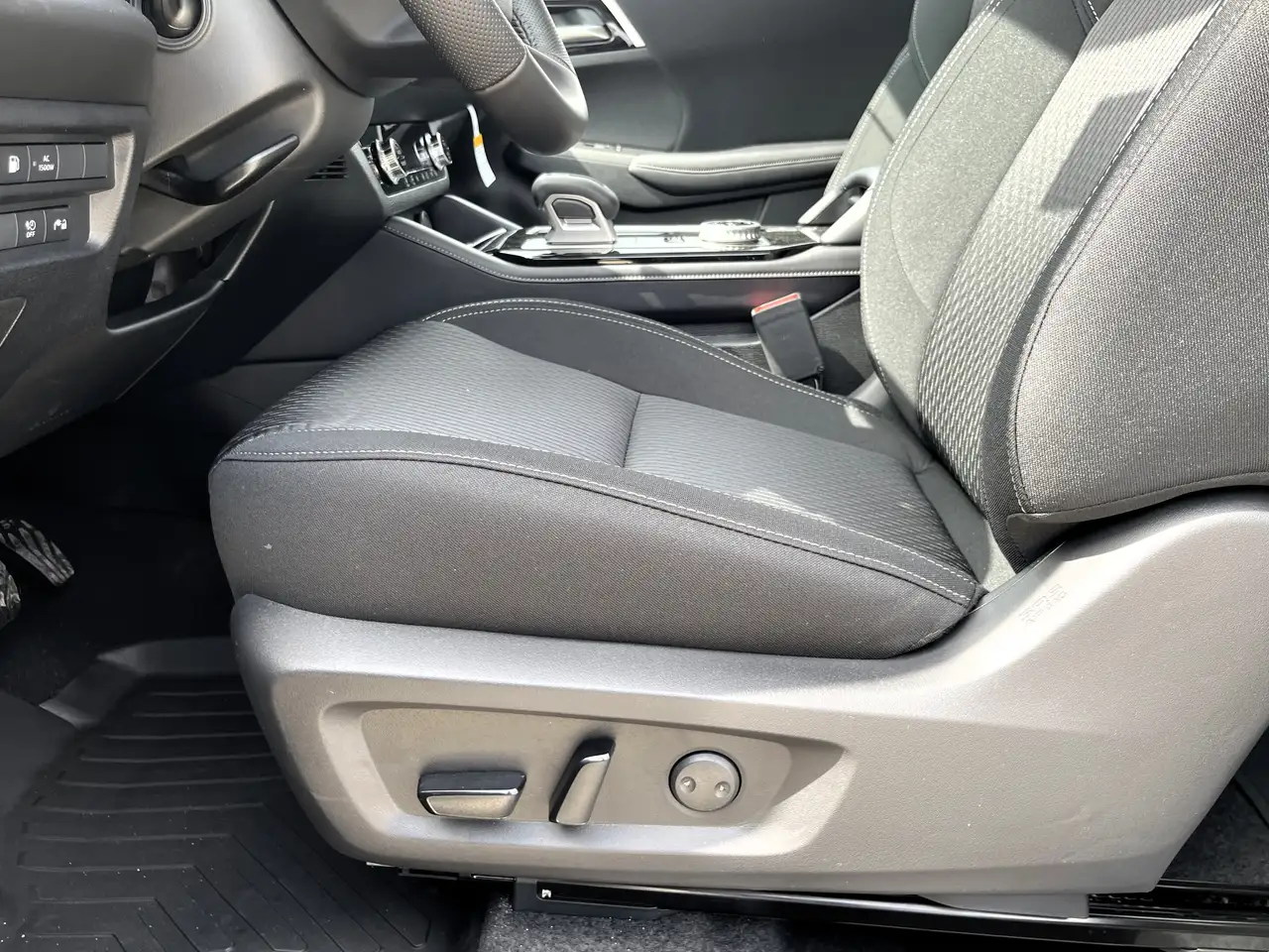 Mitsubishi Outlander снимка Mitsubishi Outlander