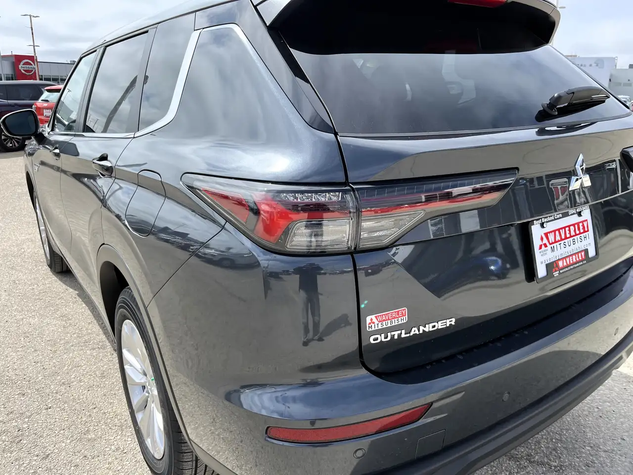 Mitsubishi Outlander снимка Mitsubishi Outlander