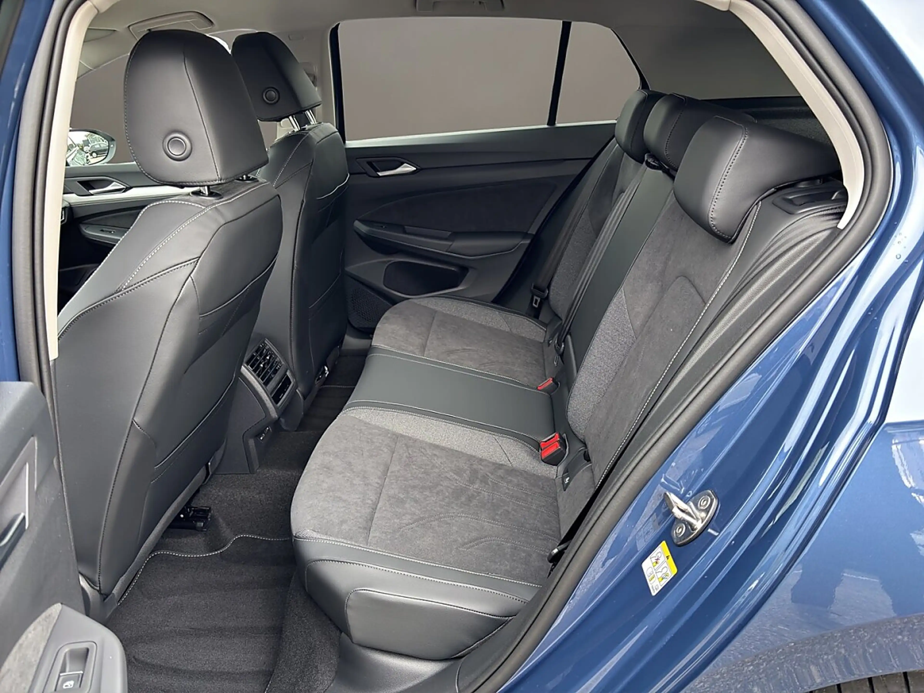 Volkswagen Golf R abbit TSI — photo 10