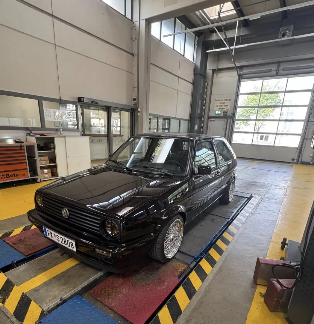 Volkswagen Golf 2 VR6 - 2