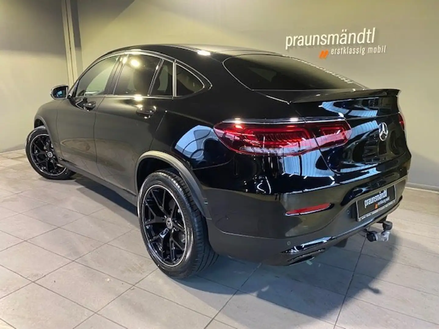 Mercedes-Benz GLC 220 d 4M Cp Night AMG+/Kamera/GlasSD/AHK/Tot Zwart - 2