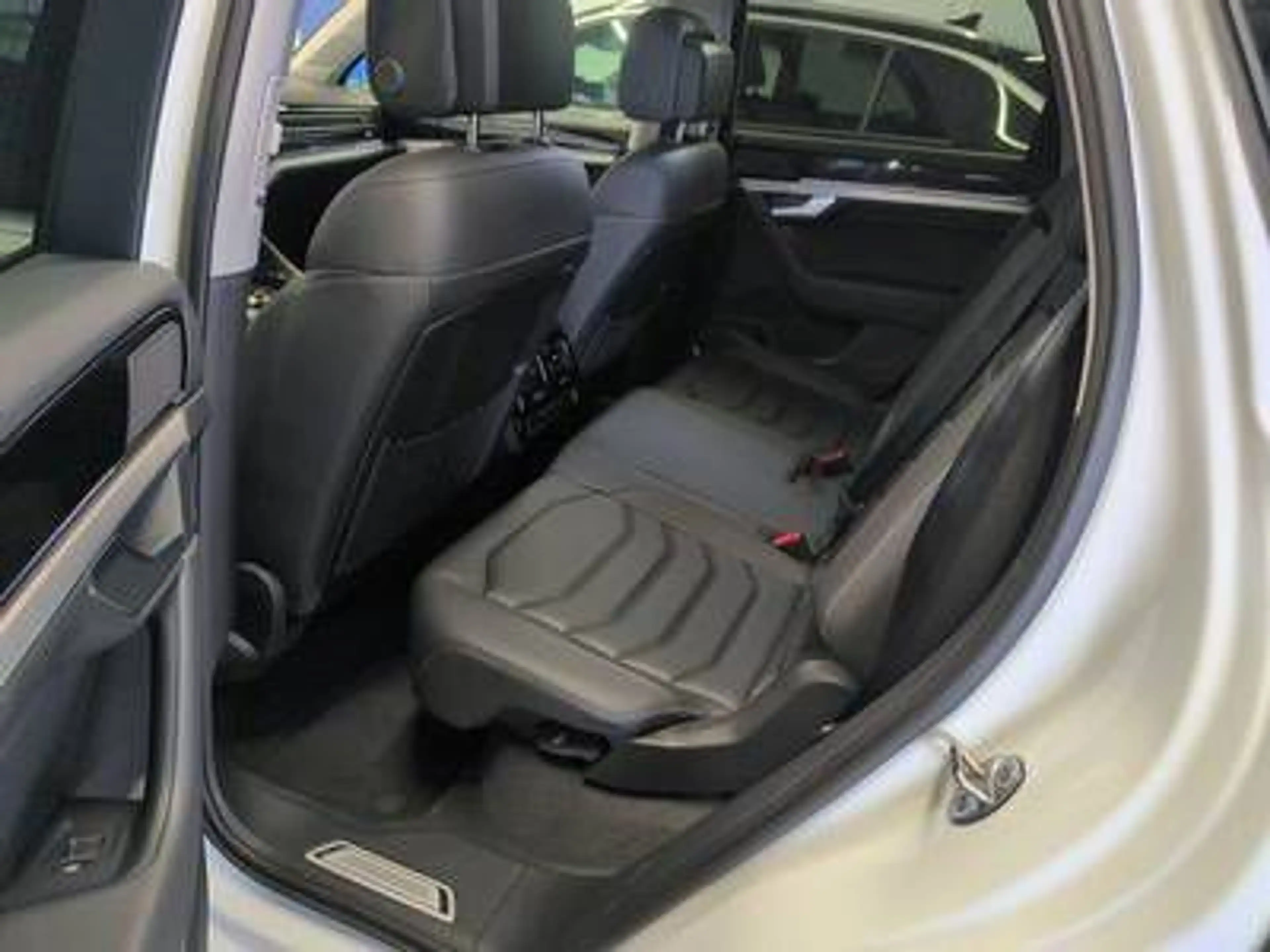 Volkswagen Touareg ELEGANCE 3.0TDI 231PS NP.90T ACC.AHK.KAMERA.NAVI.L — photo 5