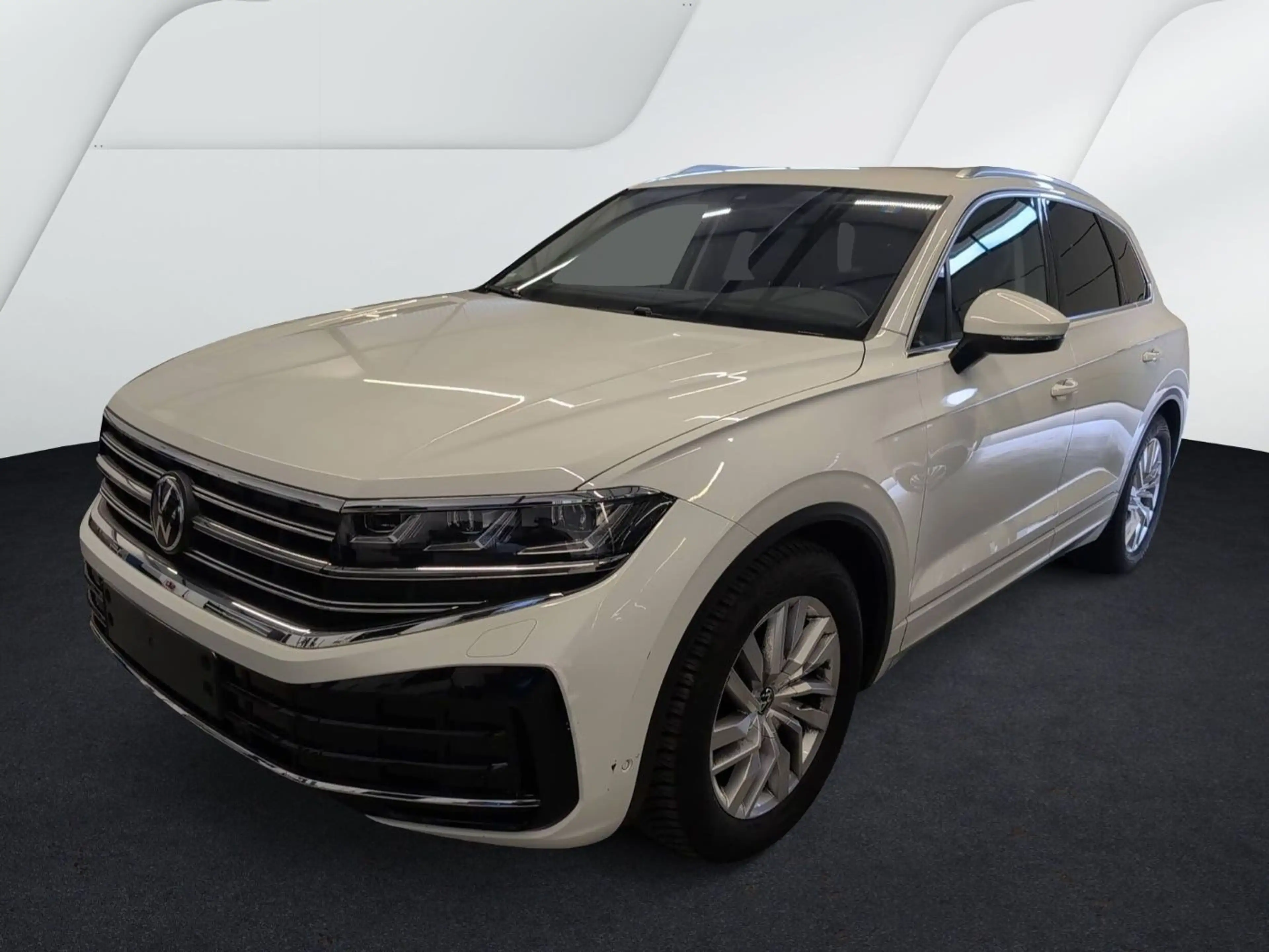 Volkswagen Touareg ELEGANCE 3.0TDI 231PS NP.90T ACC.AHK.KAMERA.NAVI.L — photo 2