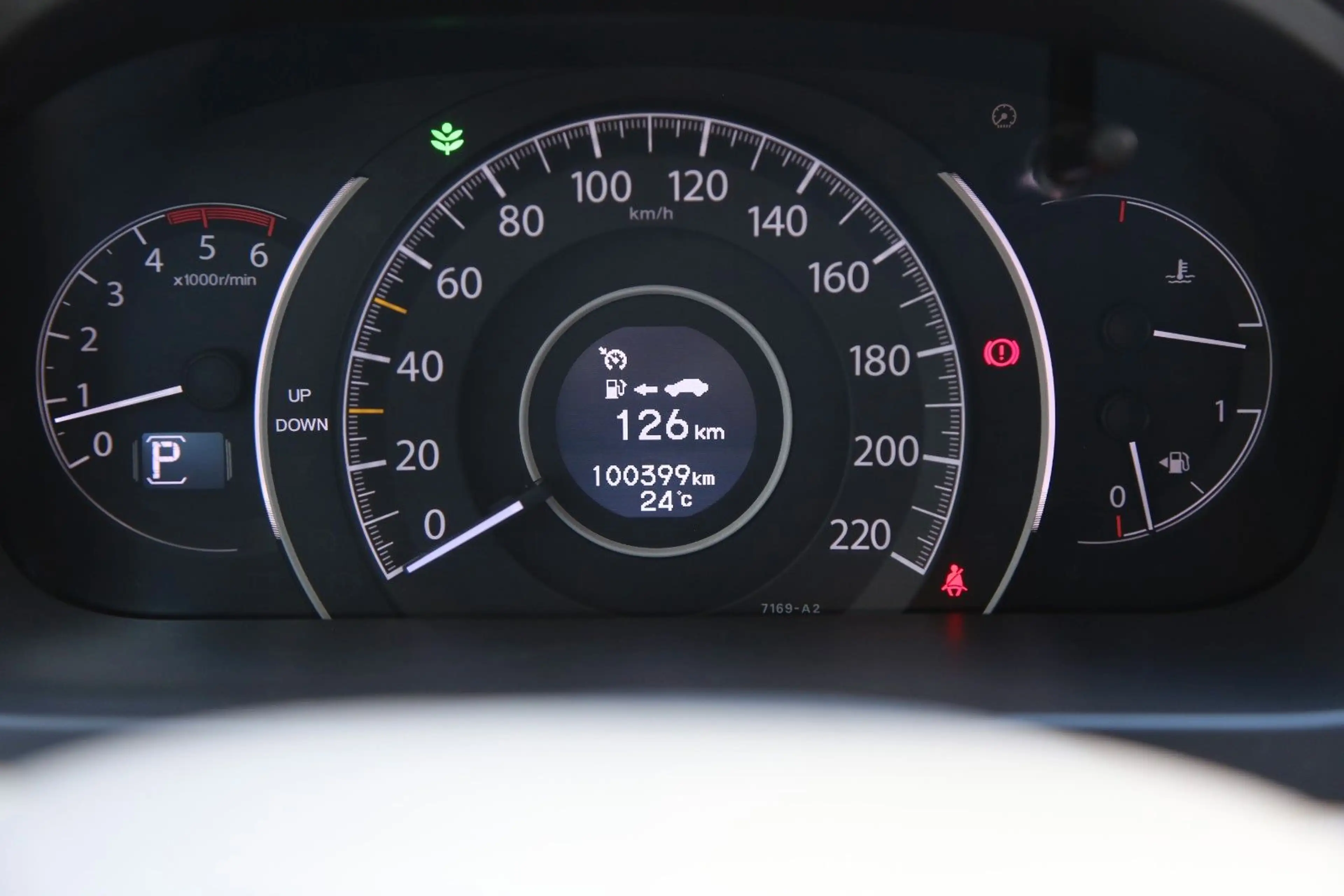 Honda CR-V Lifestyle 4WD RFK SHZ — photo 25