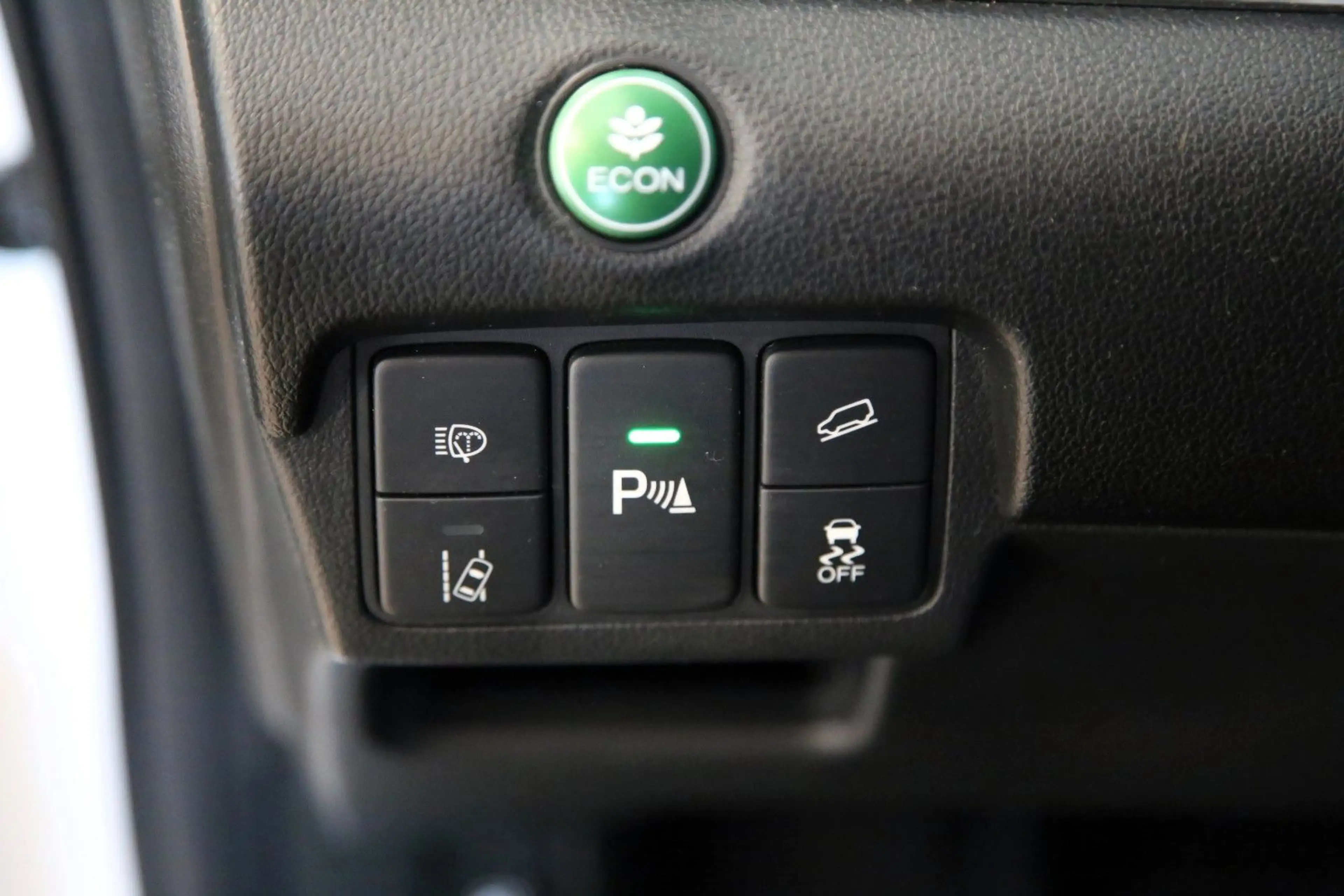 Honda CR-V Lifestyle 4WD RFK SHZ — photo 19