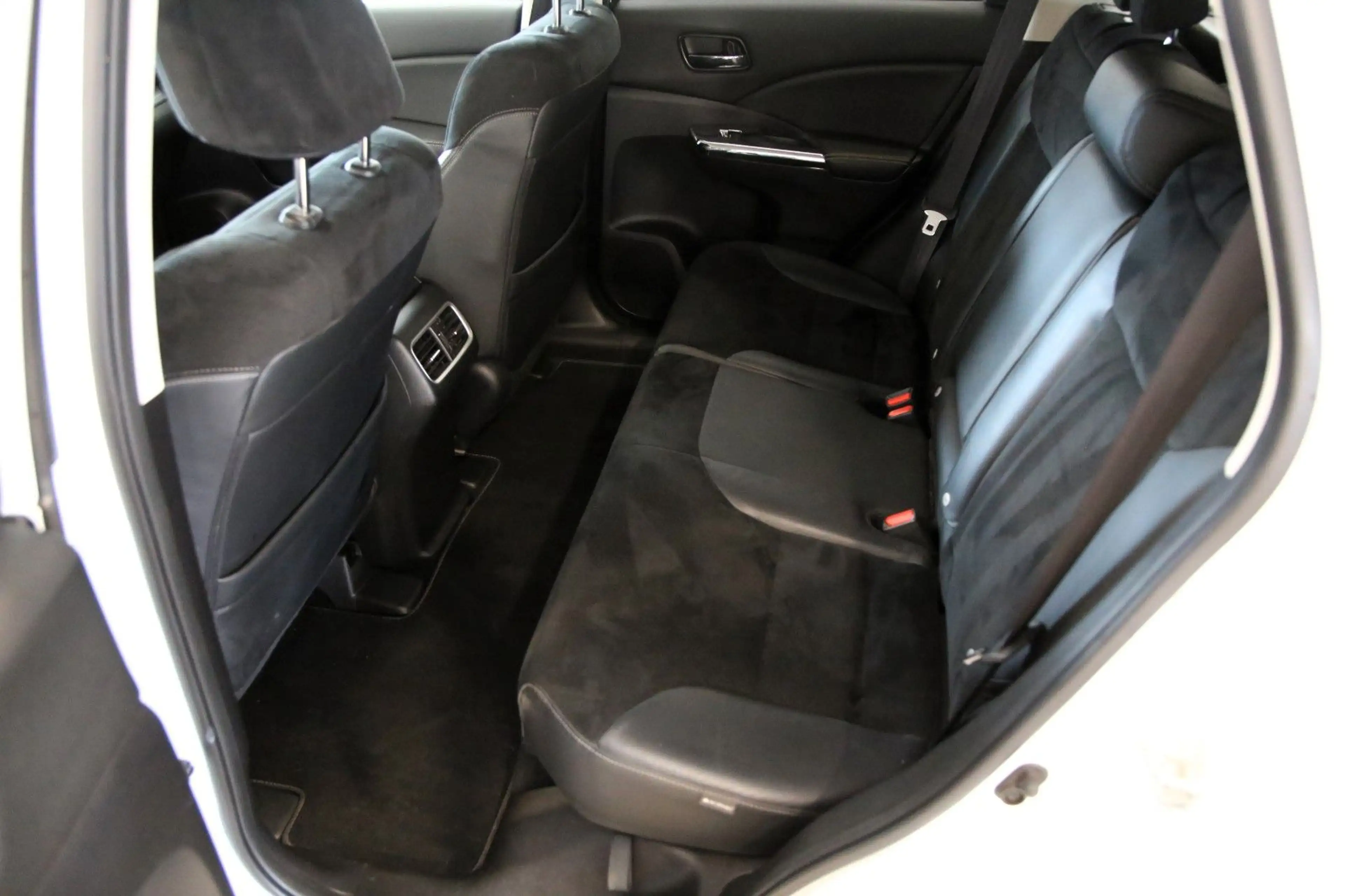 Honda CR-V Lifestyle 4WD RFK SHZ — photo 5