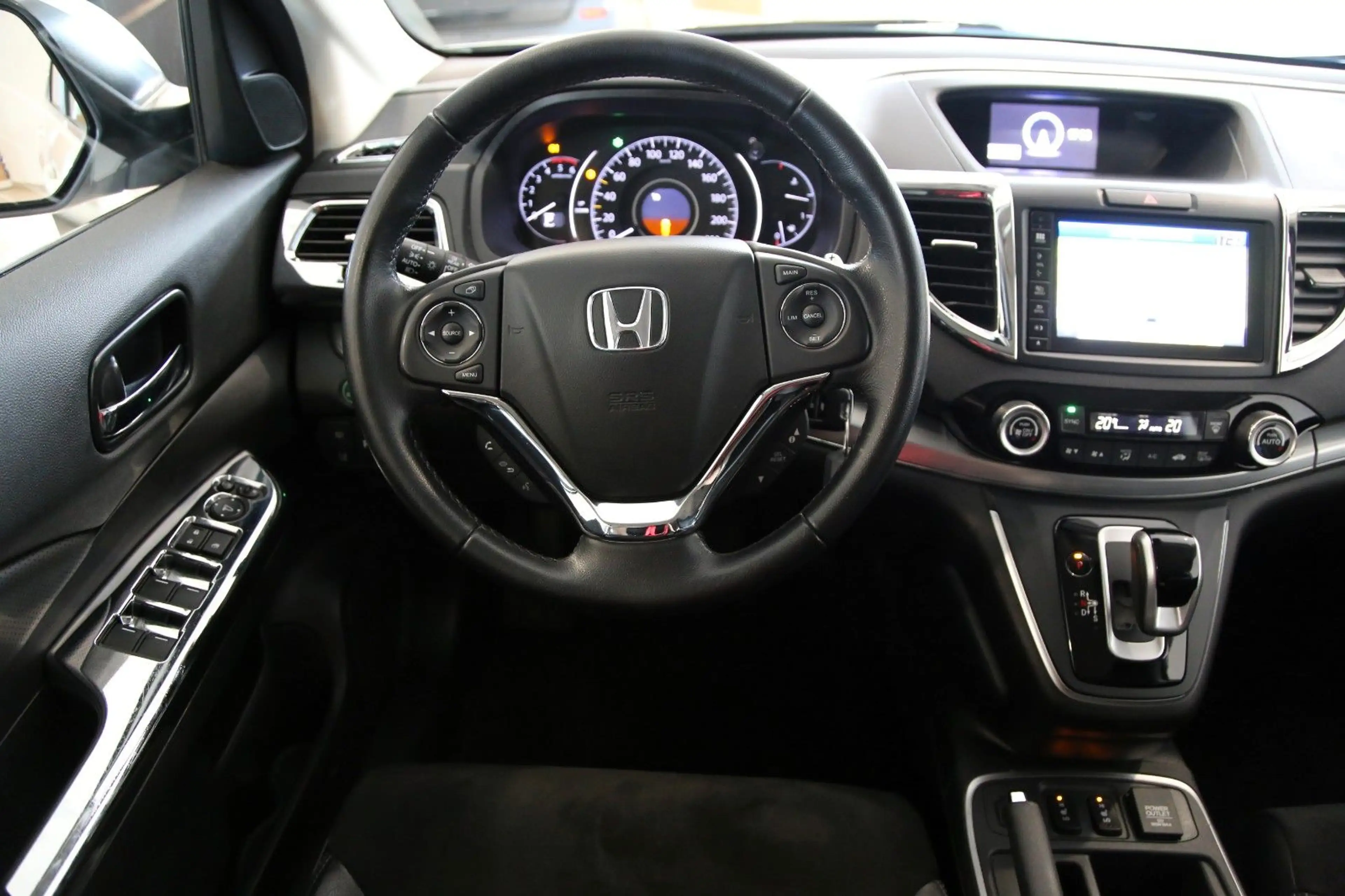 Honda CR-V Lifestyle 4WD RFK SHZ — photo 7