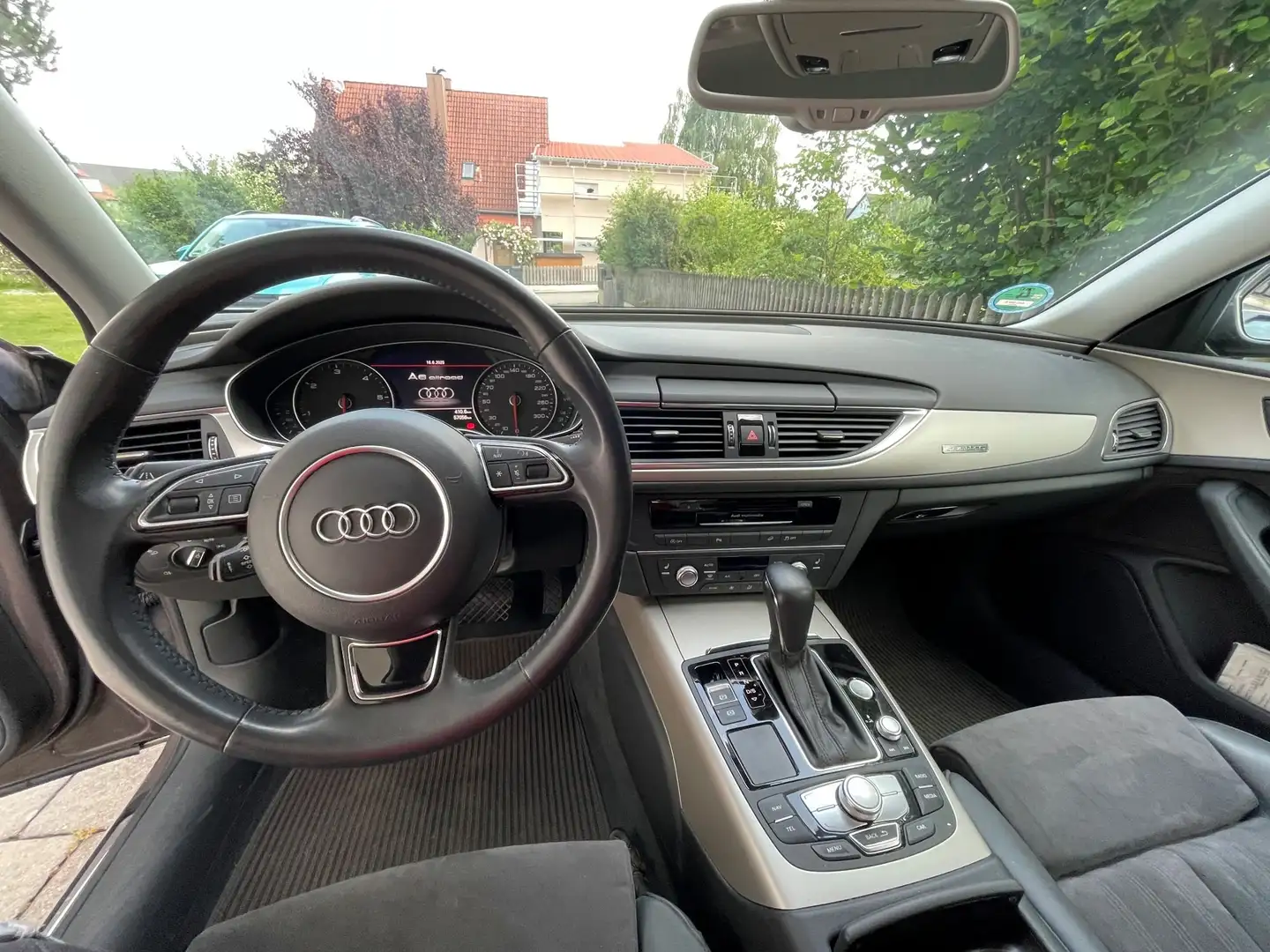 Audi A6 allroad quattro 3.0 TDI, ACC, Keyless, Topzustand Braun - 2