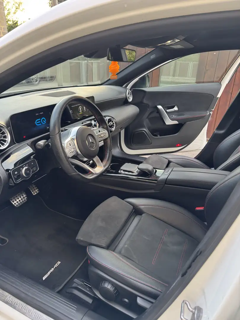 Mercedes-Benz A 250 e PHEV - 1