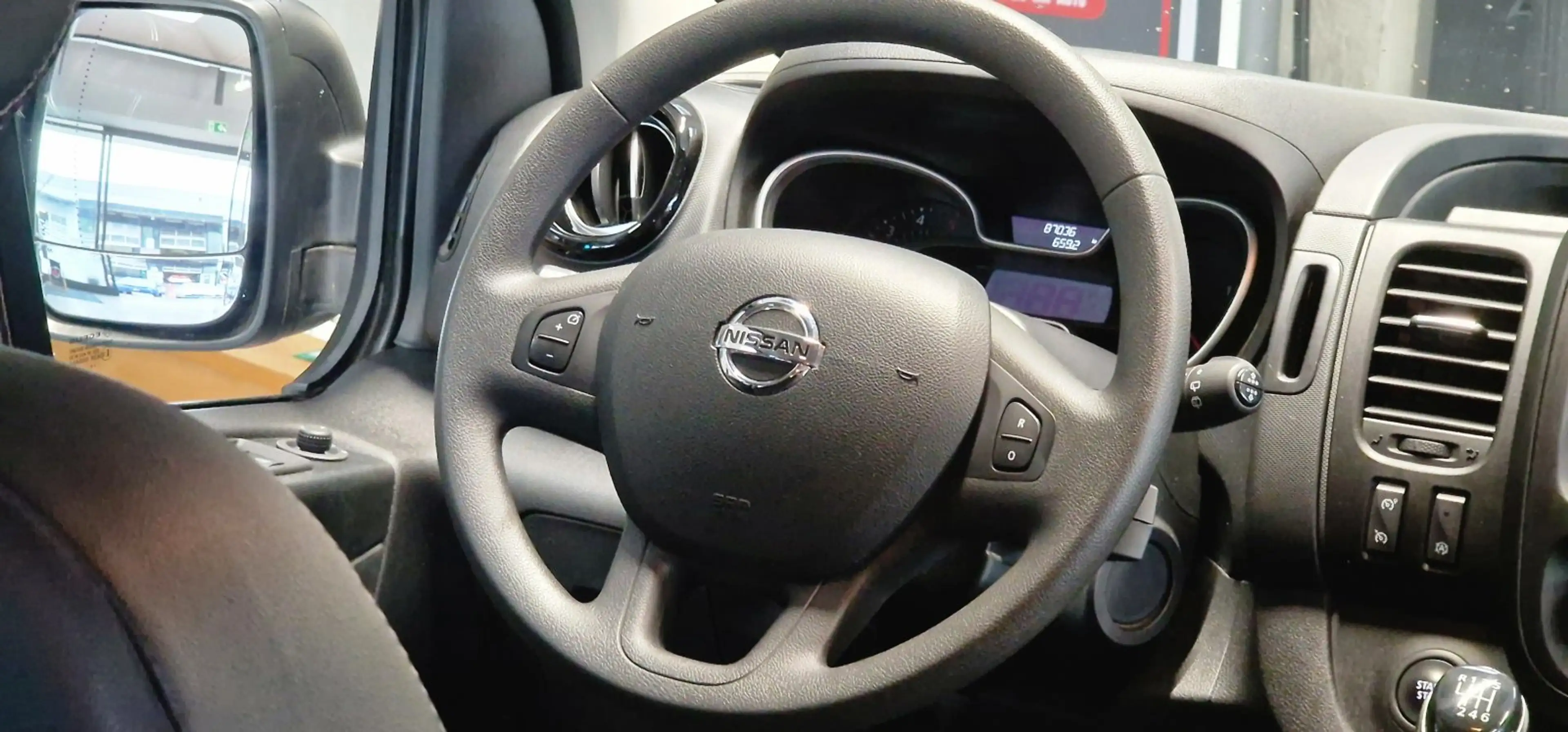 Nissan NV300 NV 300 8-Sitzer *AHK*Kamera*PDC* — photo 14