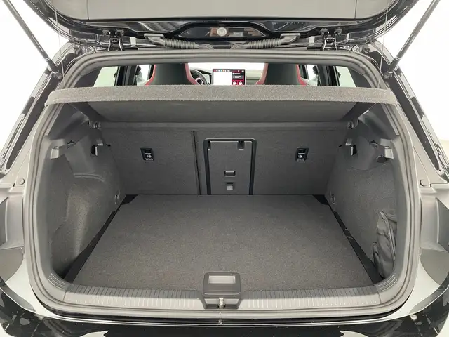 Volkswagen Golf view 7
