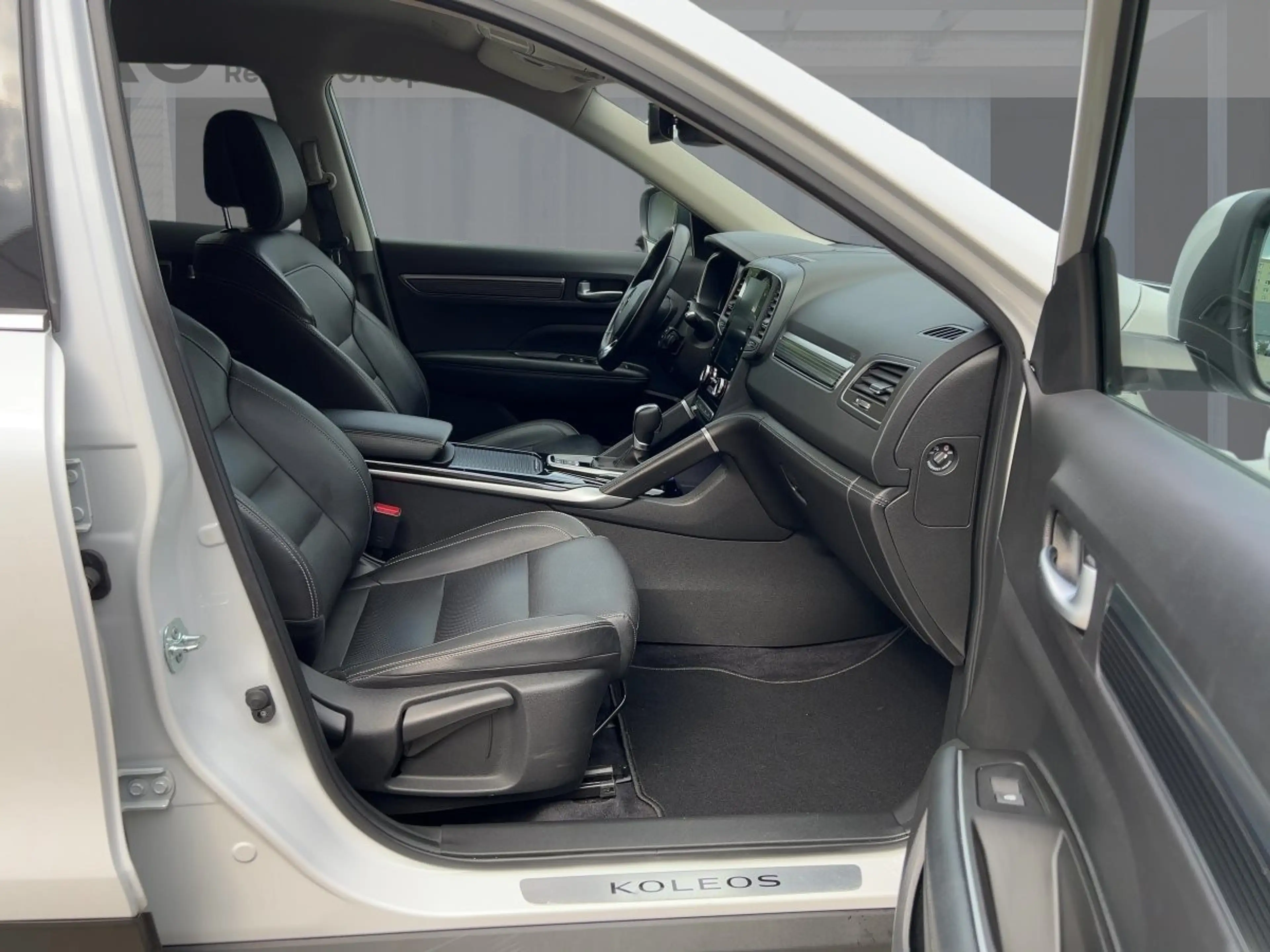 Renault Koleos 2.0 dCi 185 Techno — photo 8