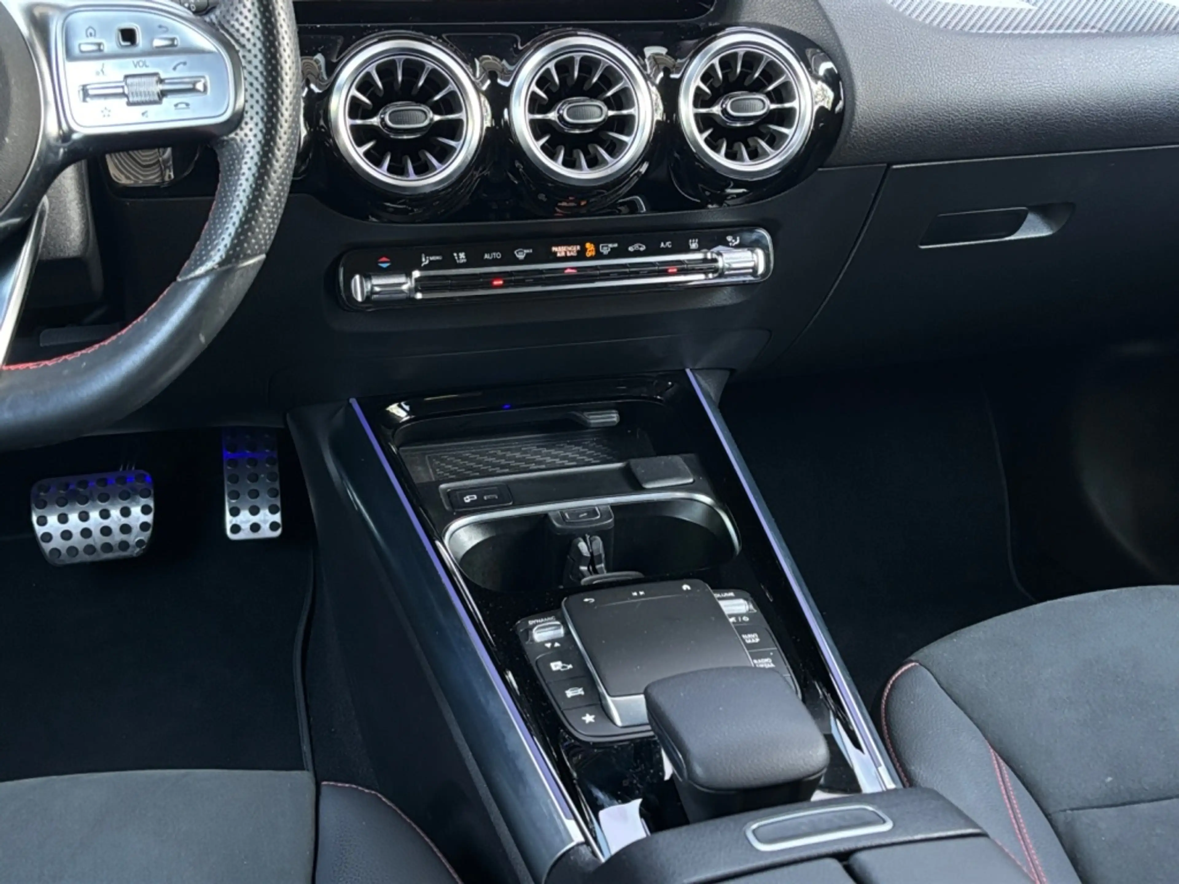 Mercedes-Benz B 250 e AMG|MBEAM|NIGHT|AMBIENTE|MBUX|SHZ|TEMP — photo 9