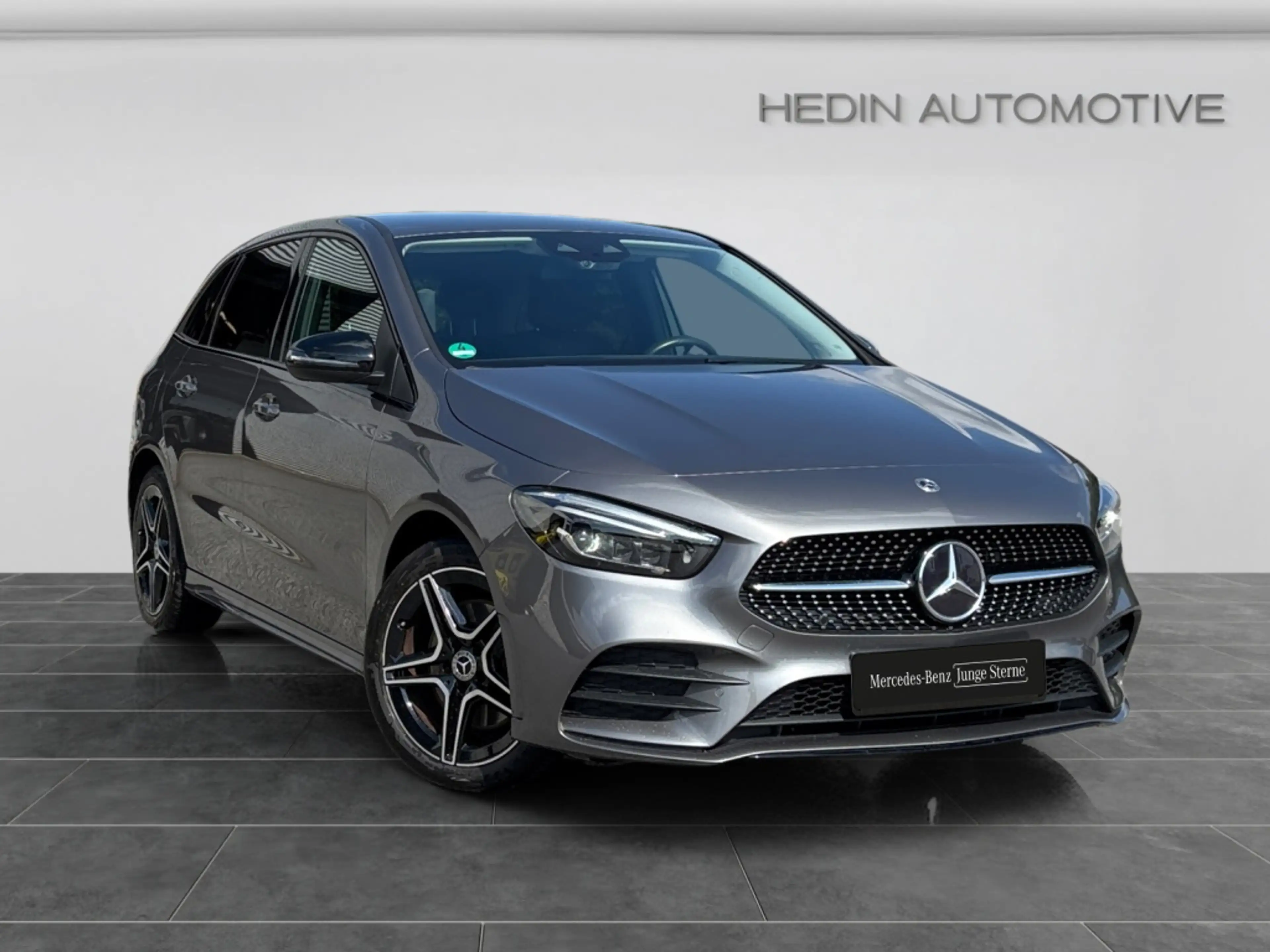 Mercedes-Benz B 250 e AMG|MBEAM|NIGHT|AMBIENTE|MBUX|SHZ|TEMP — photo 6