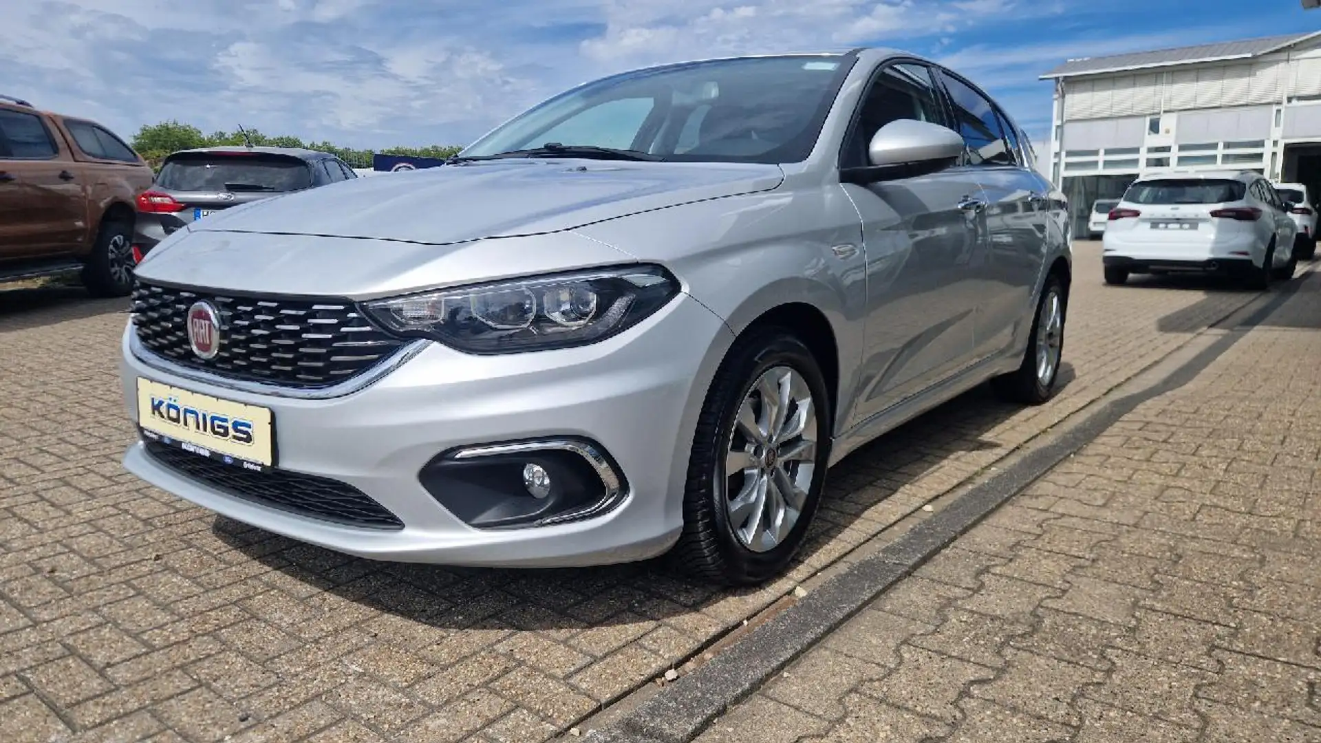 Fiat Tipo Lounge Argent - 1